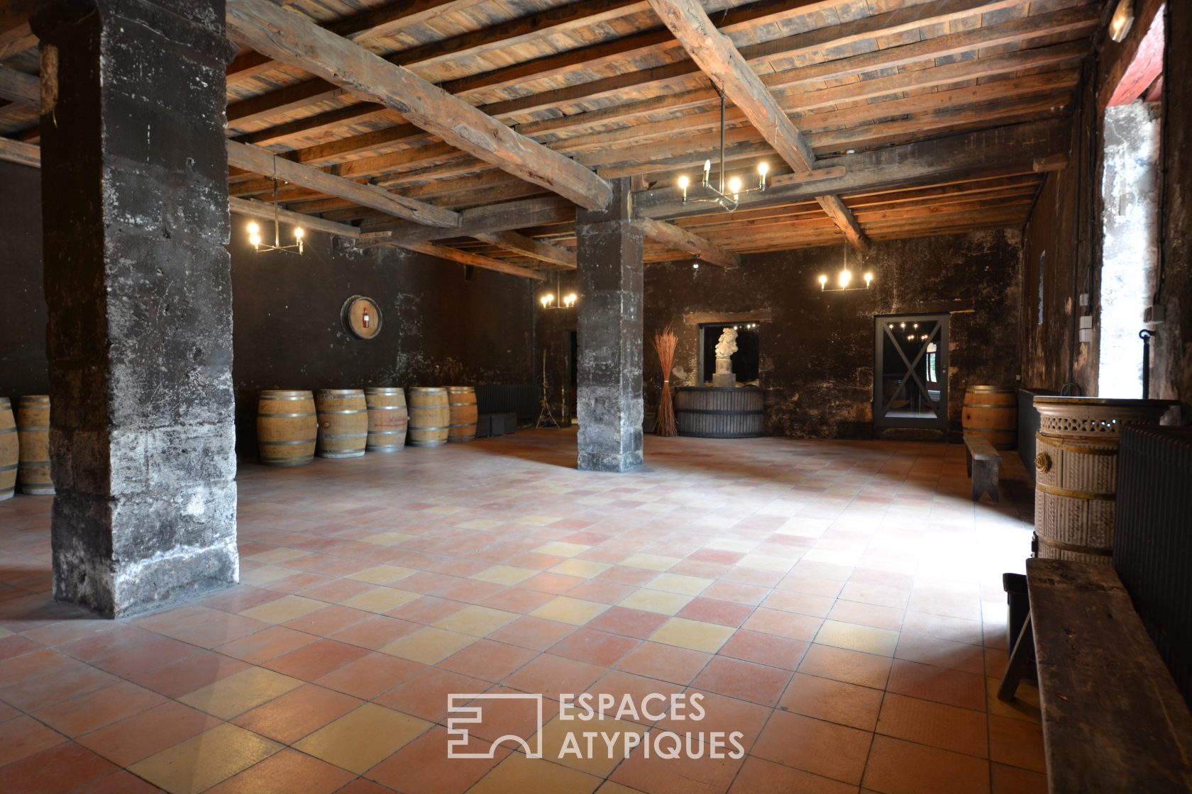 Vaulted cellar
