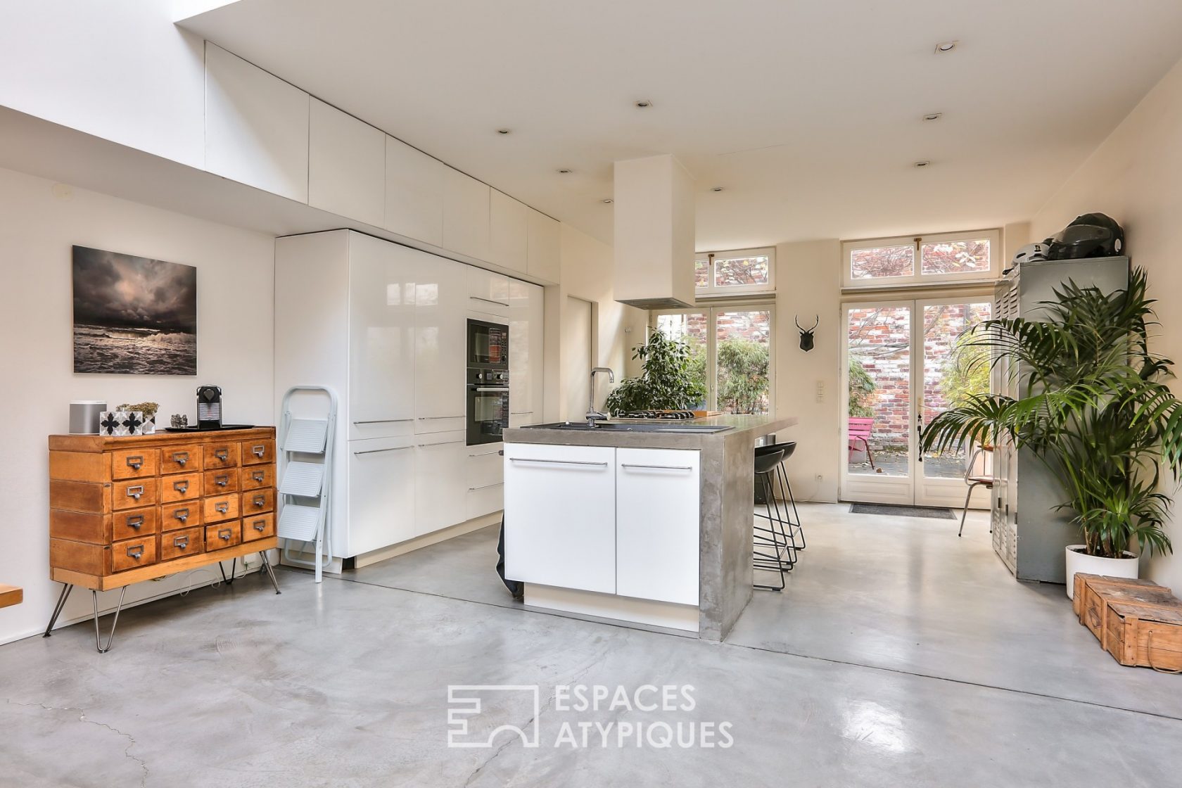 Contemporary loft I Montreuil