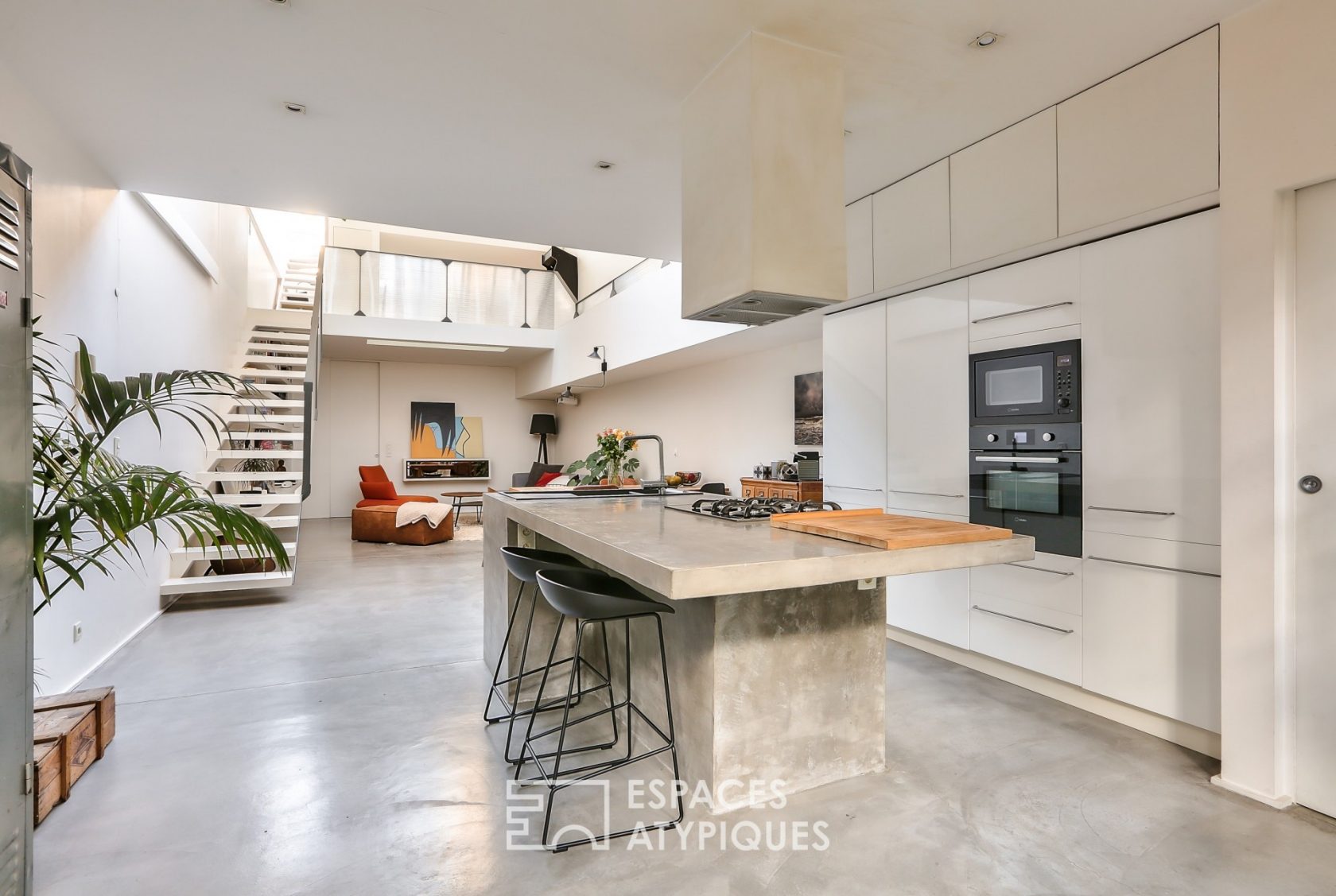 Contemporary loft I Montreuil