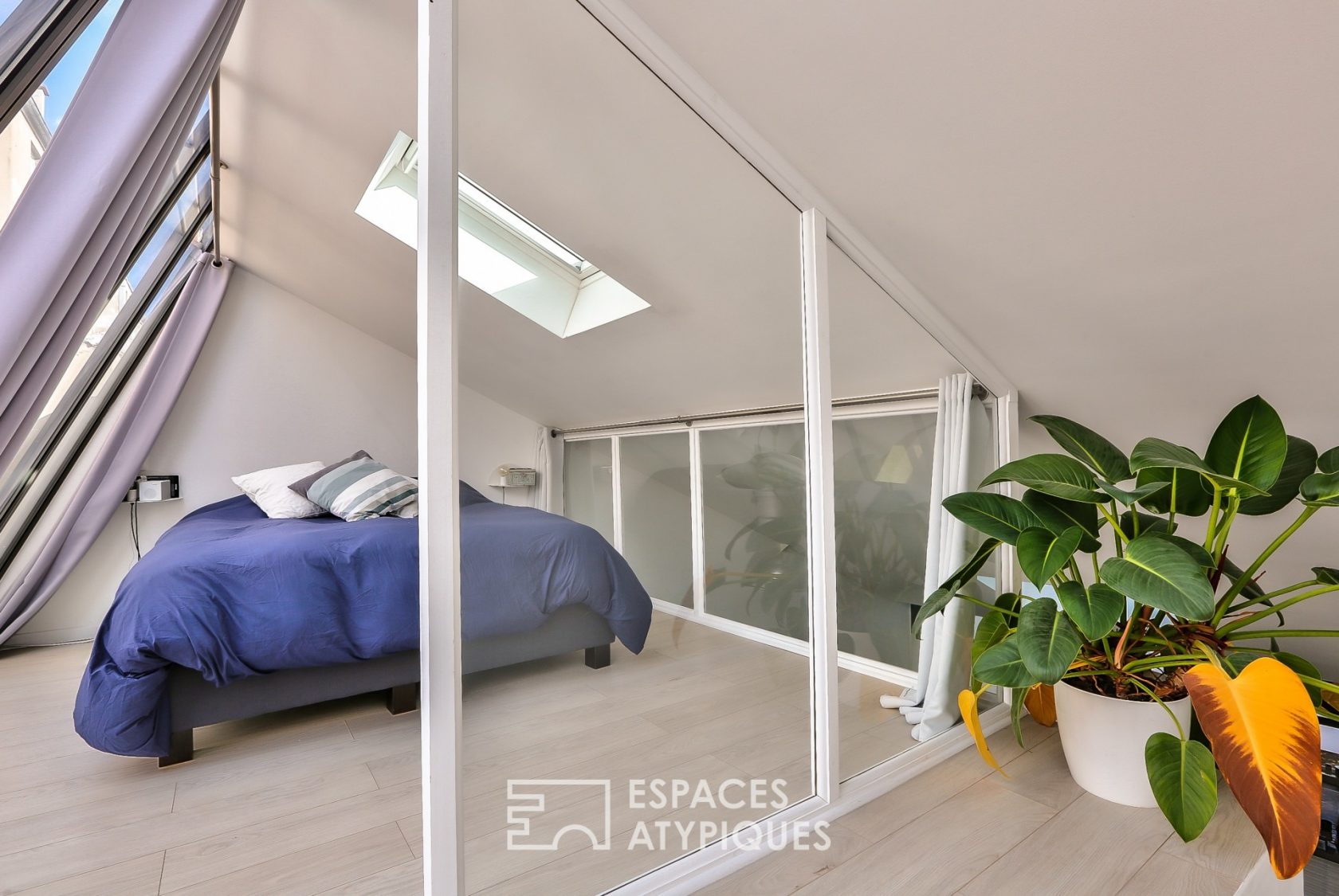 Contemporary loft I Montreuil