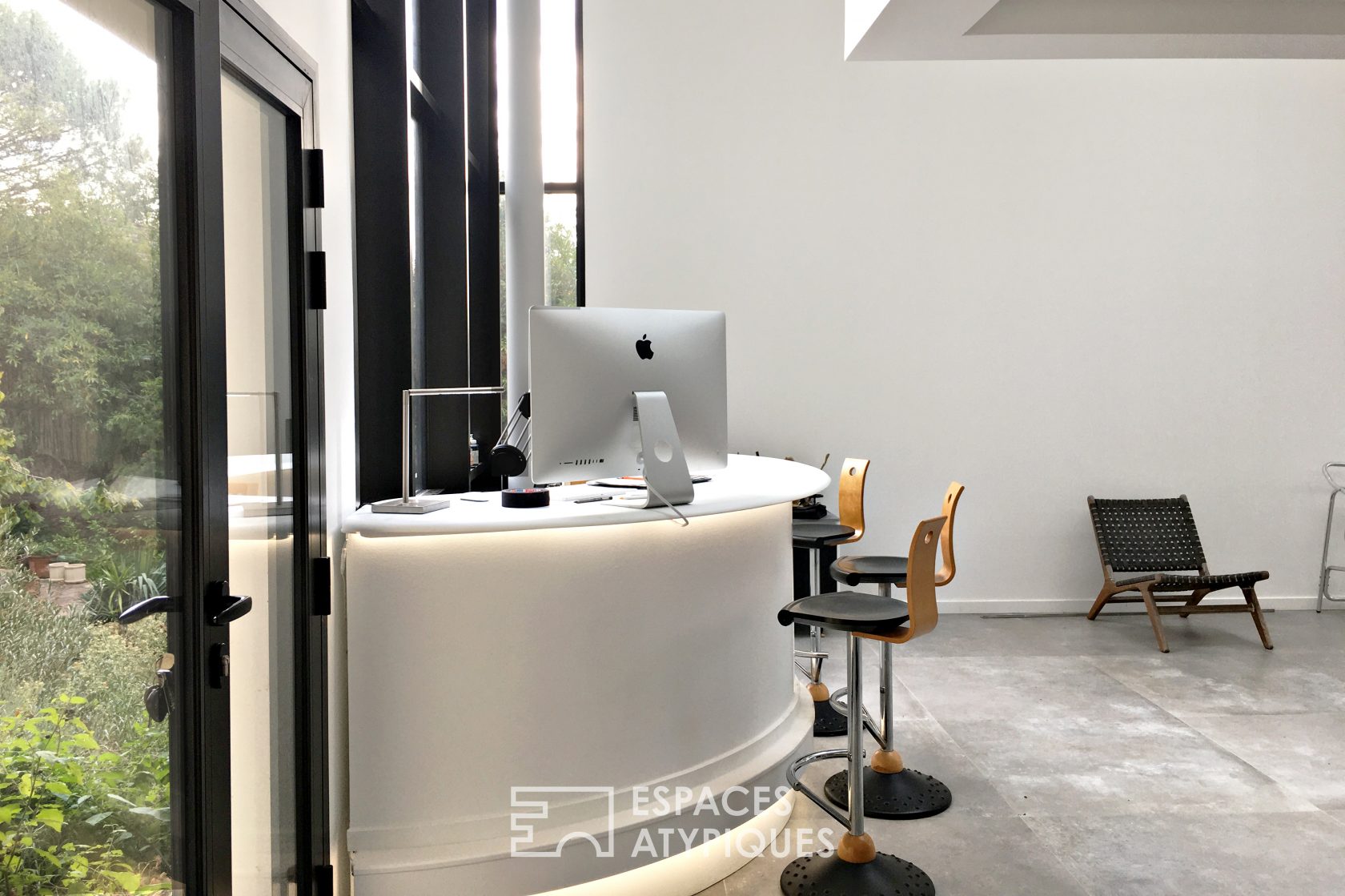 Workshop with swimming pool 92