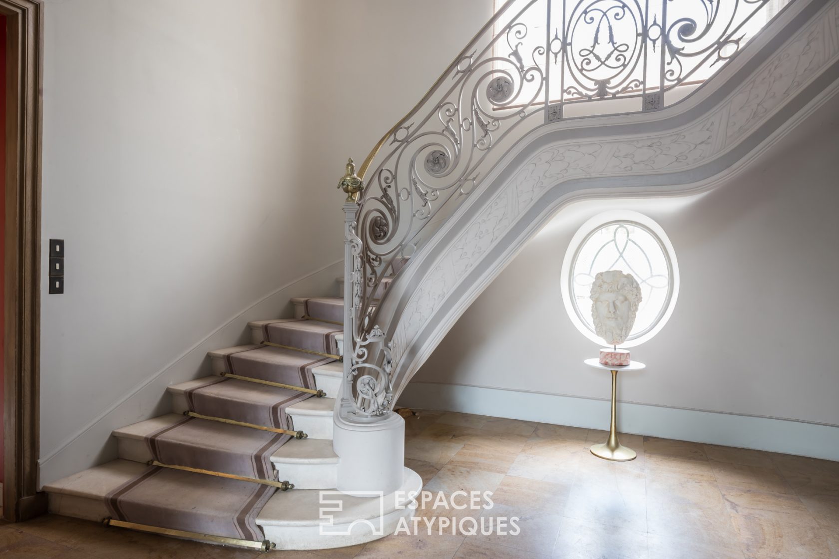 Private mansion 16