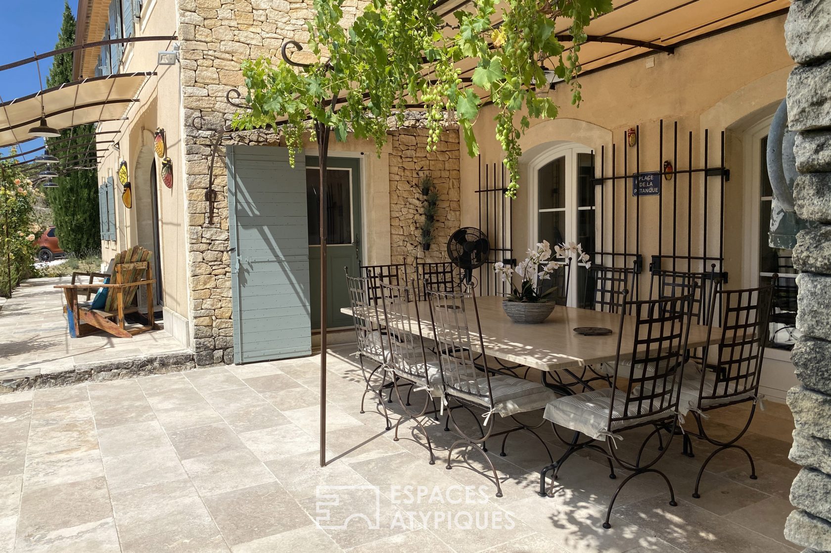 The Provencal country house