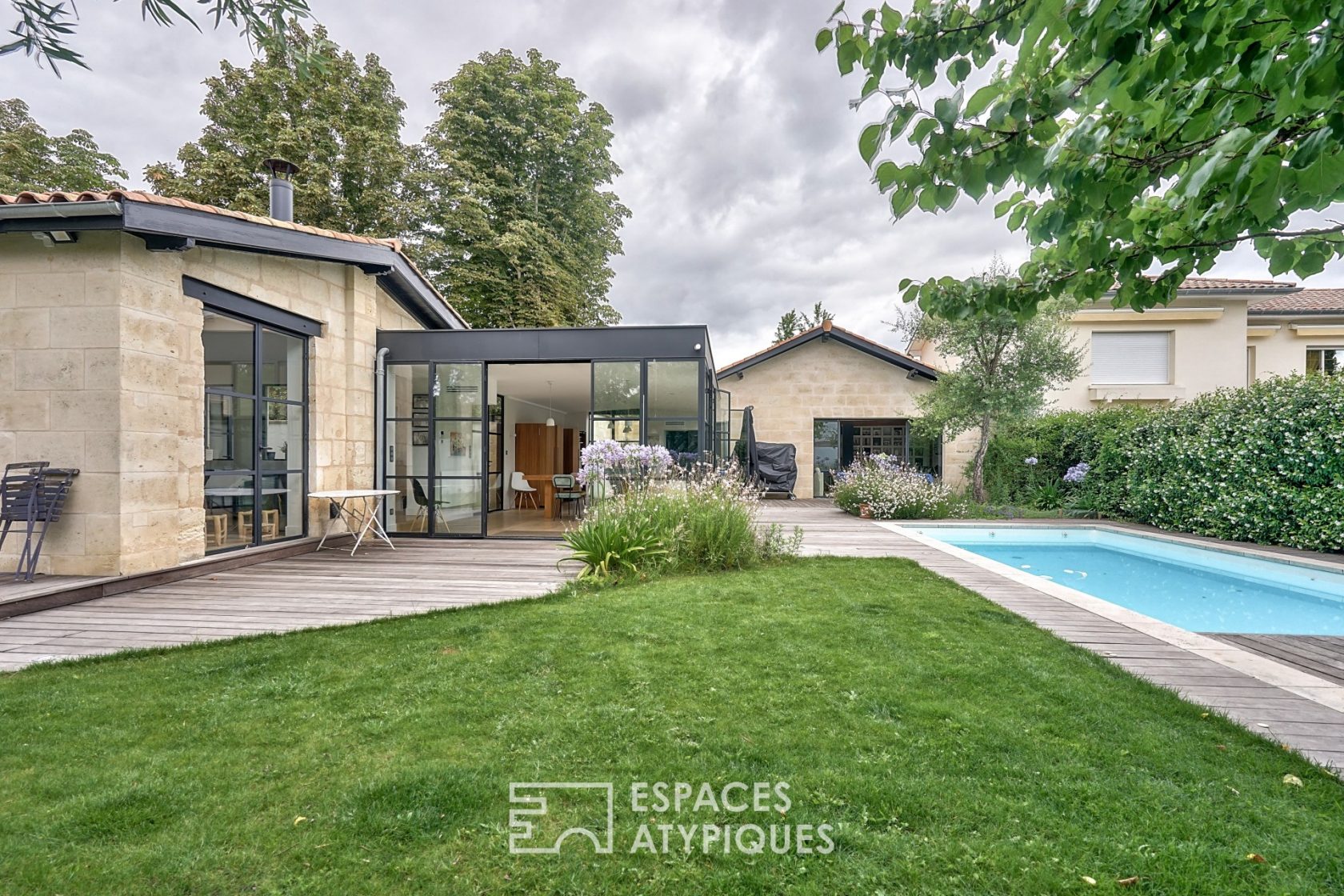 Azul house