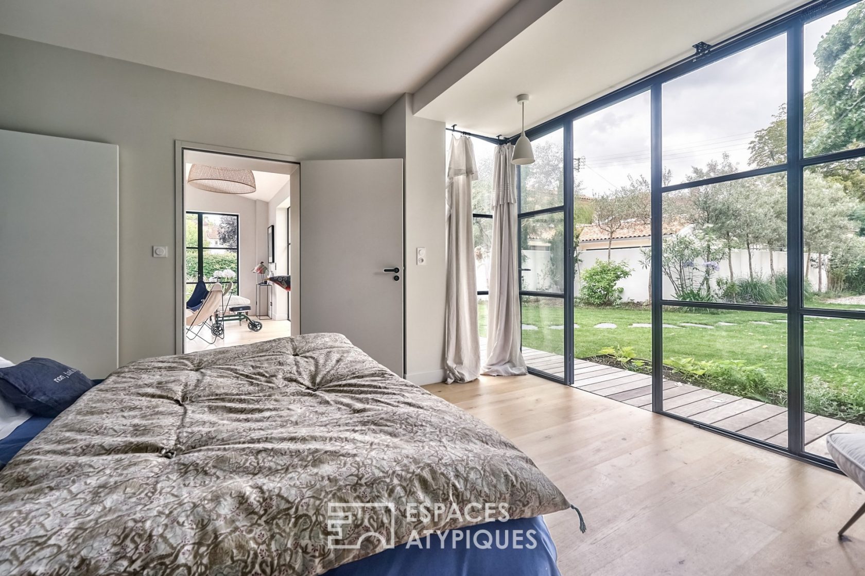 Azul house