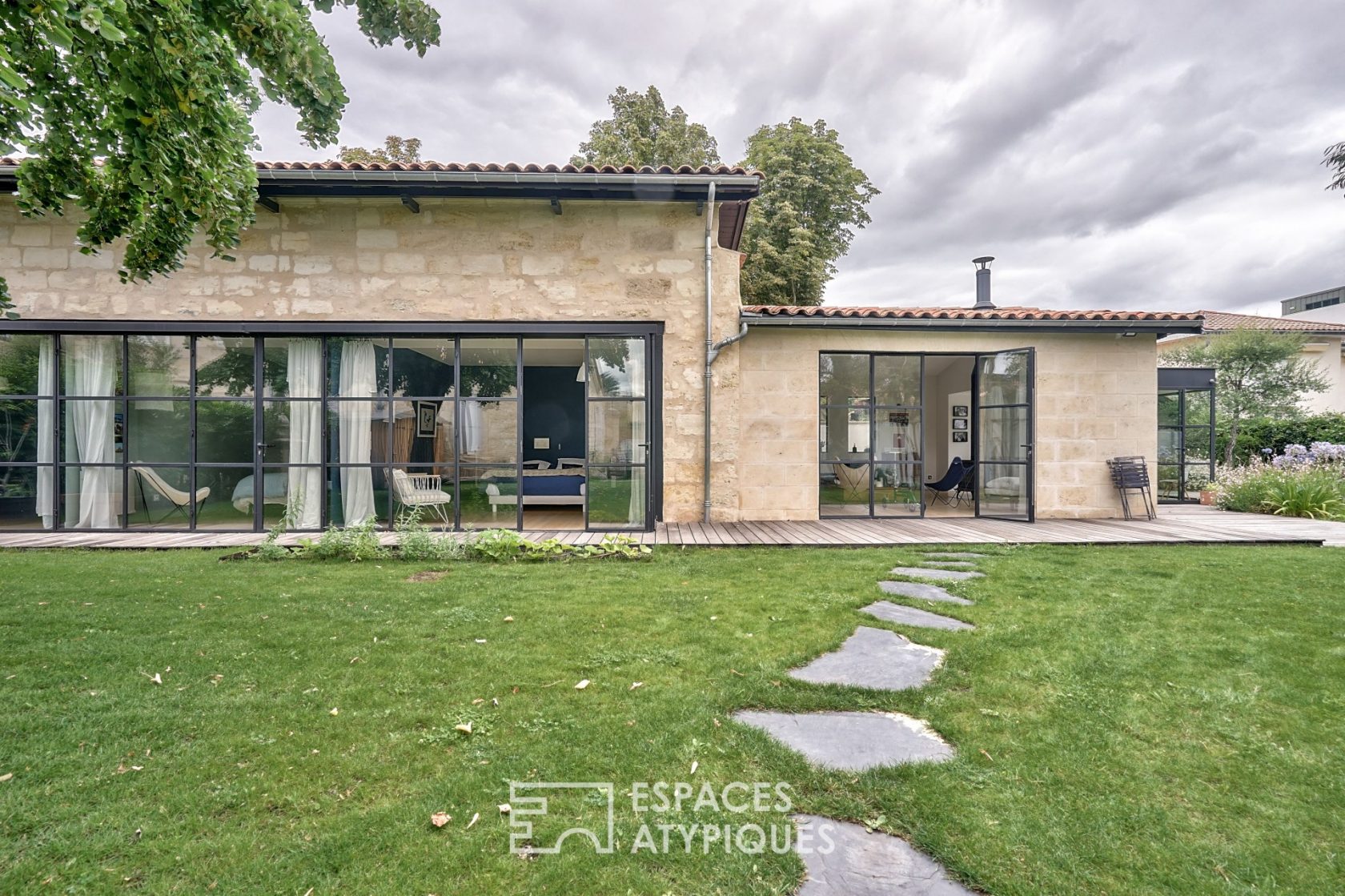 Azul house