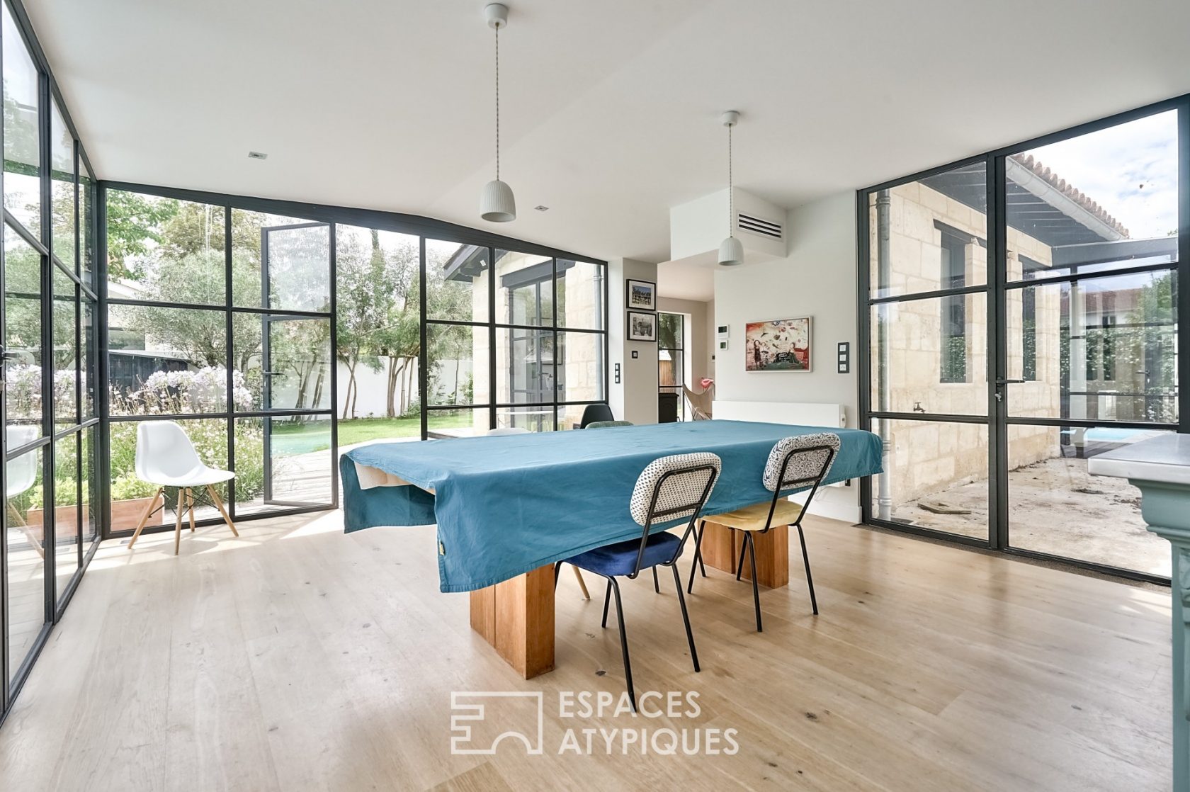 Azul house