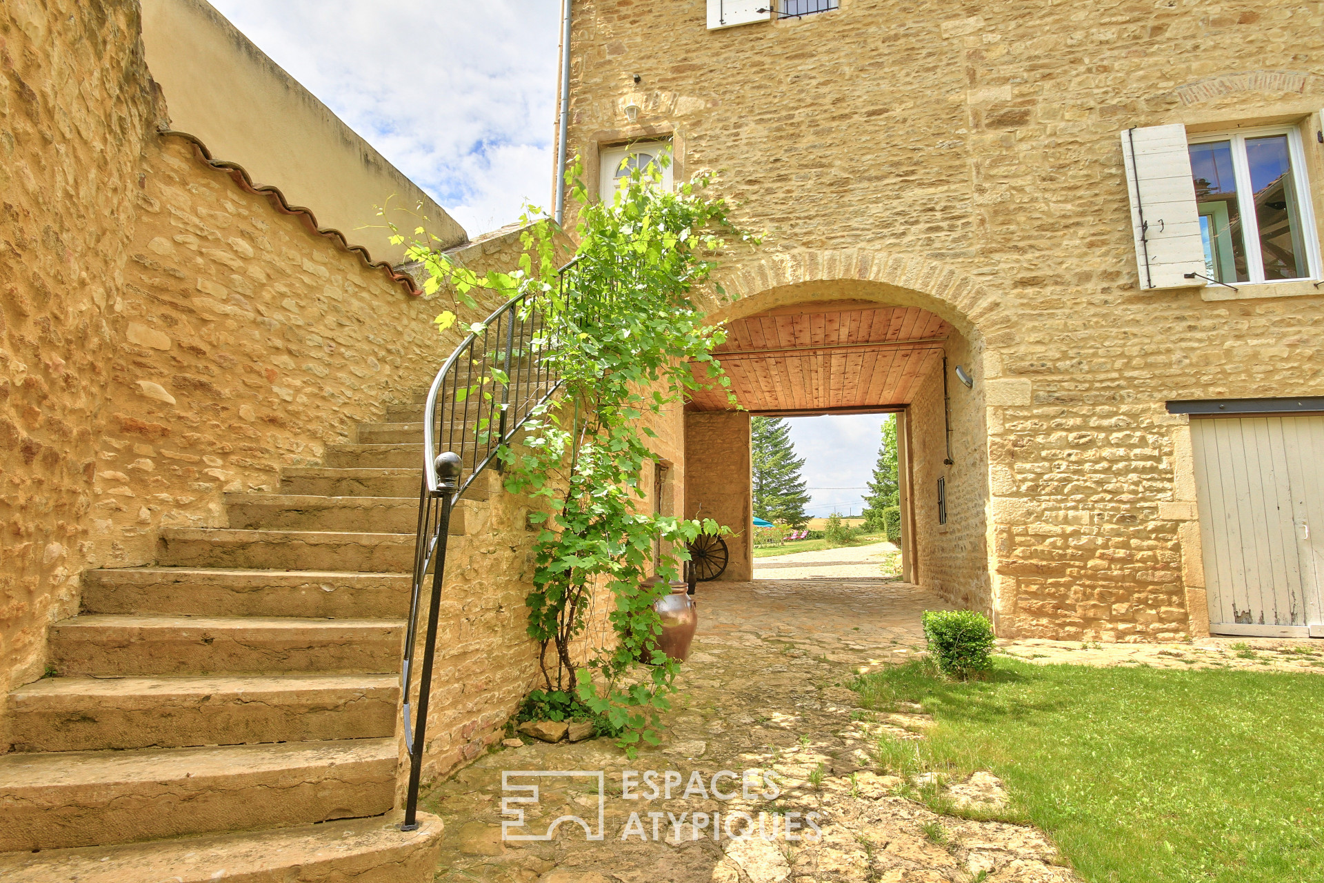Beaujolais house