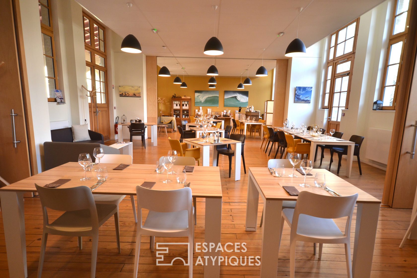 Modern Restaurant