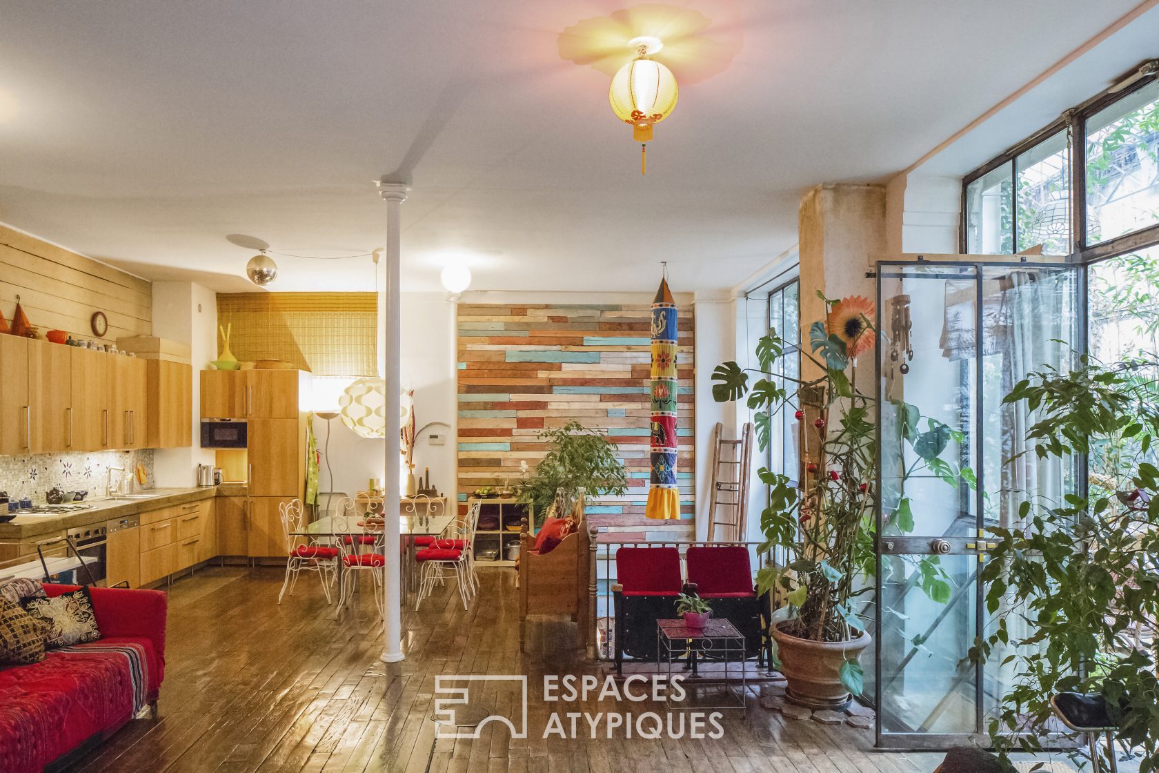 Colorful loft 10th