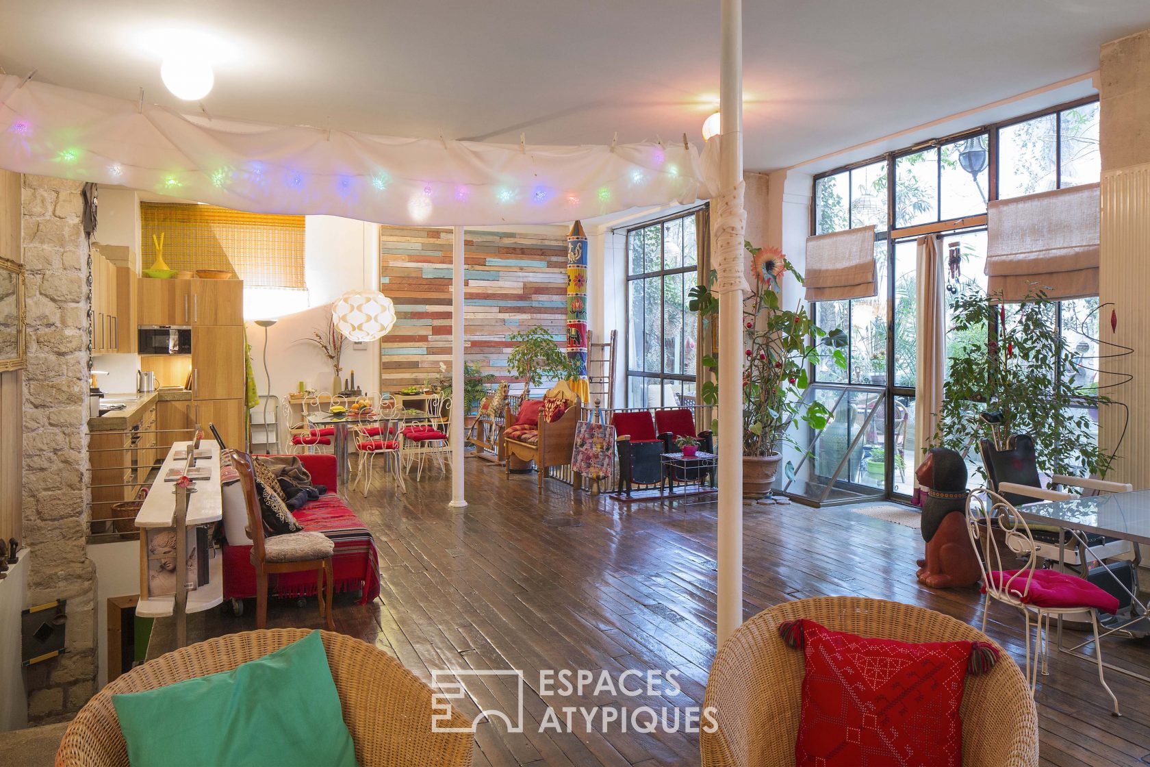 Colorful loft 10th