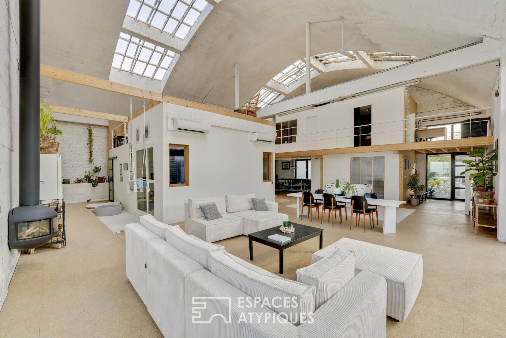 Atypical cork loft