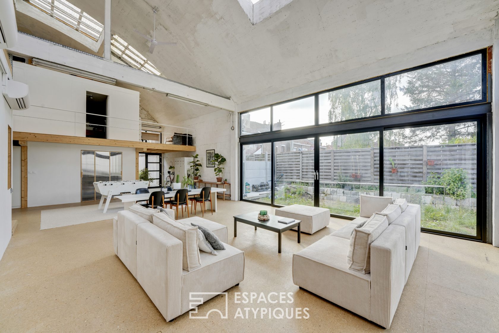 Atypical cork loft