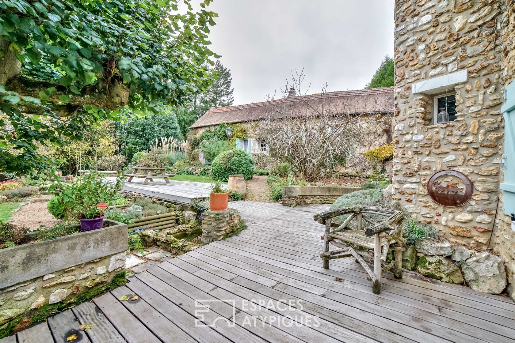Western Normandie House