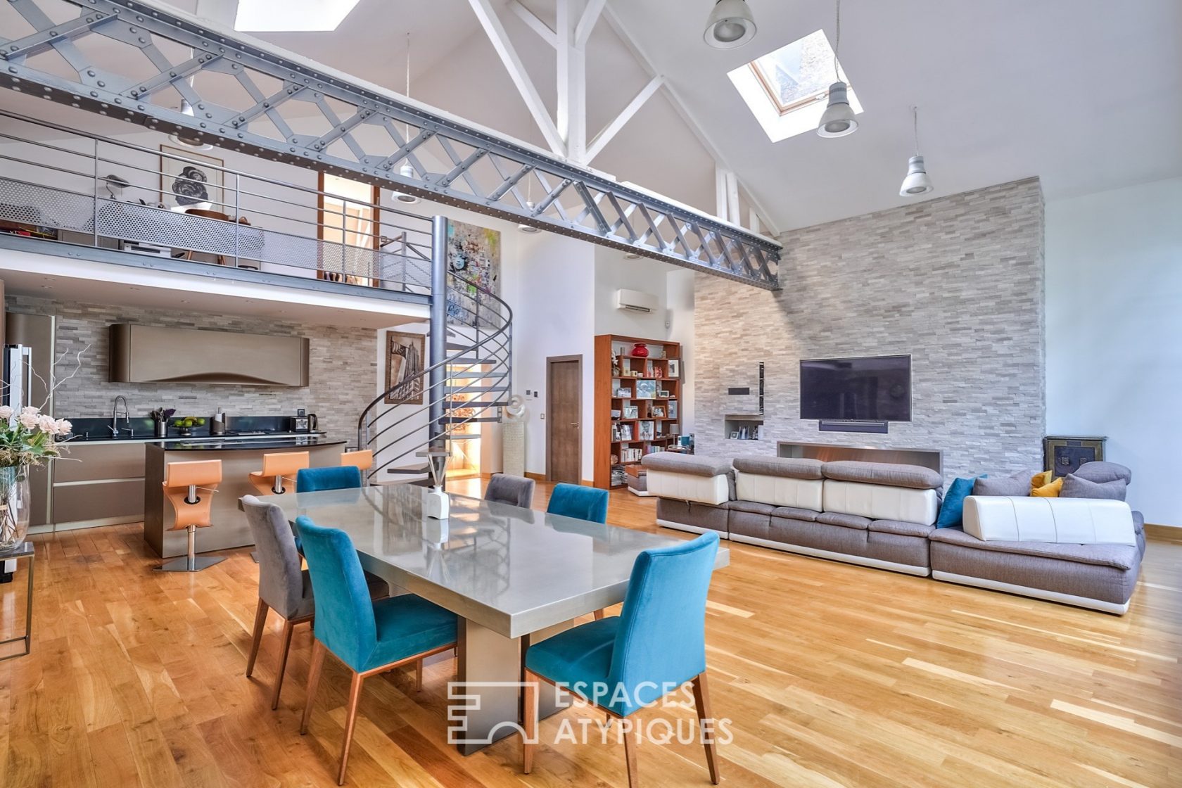 Loft with winter garden