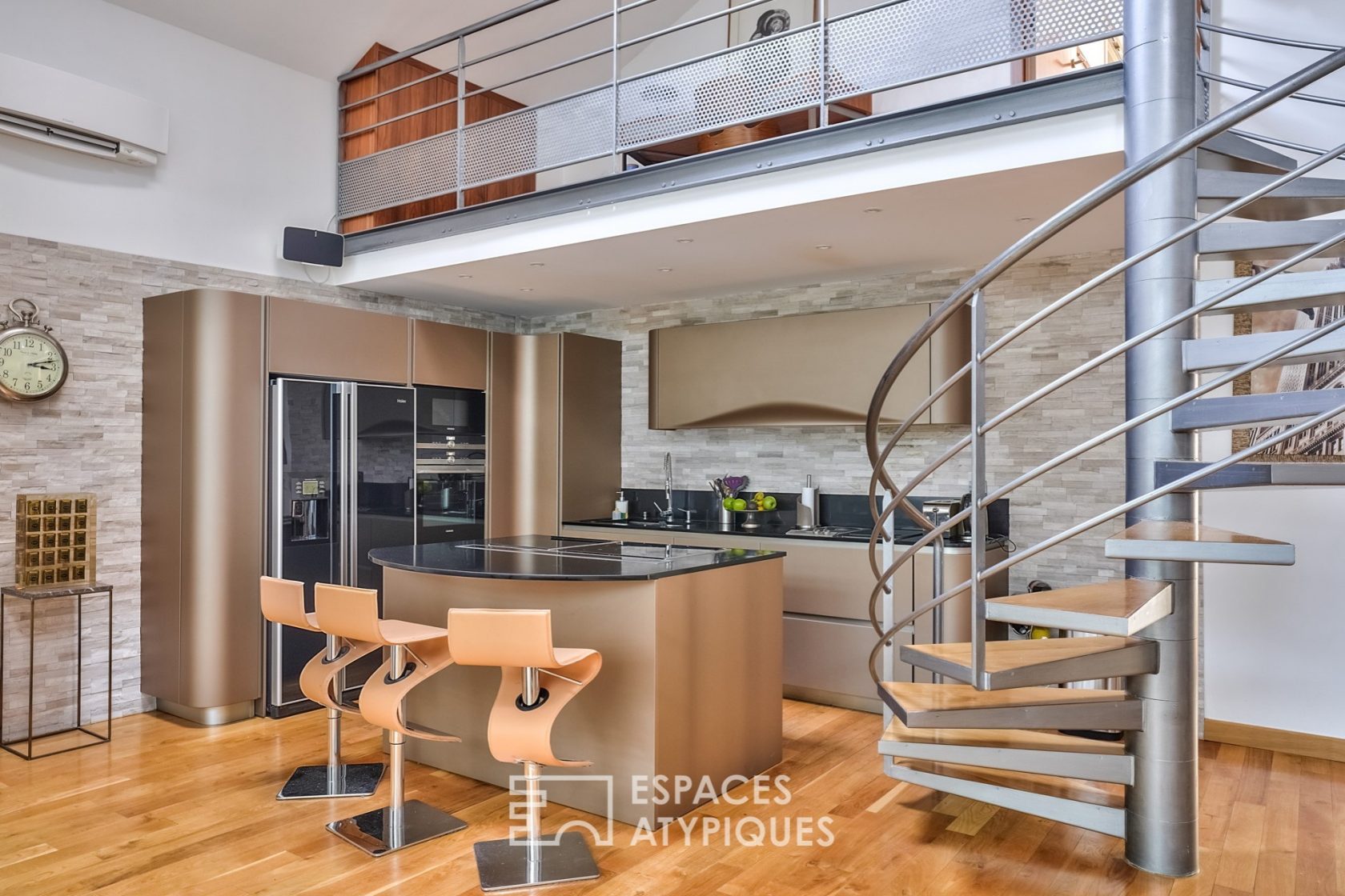Loft with winter garden