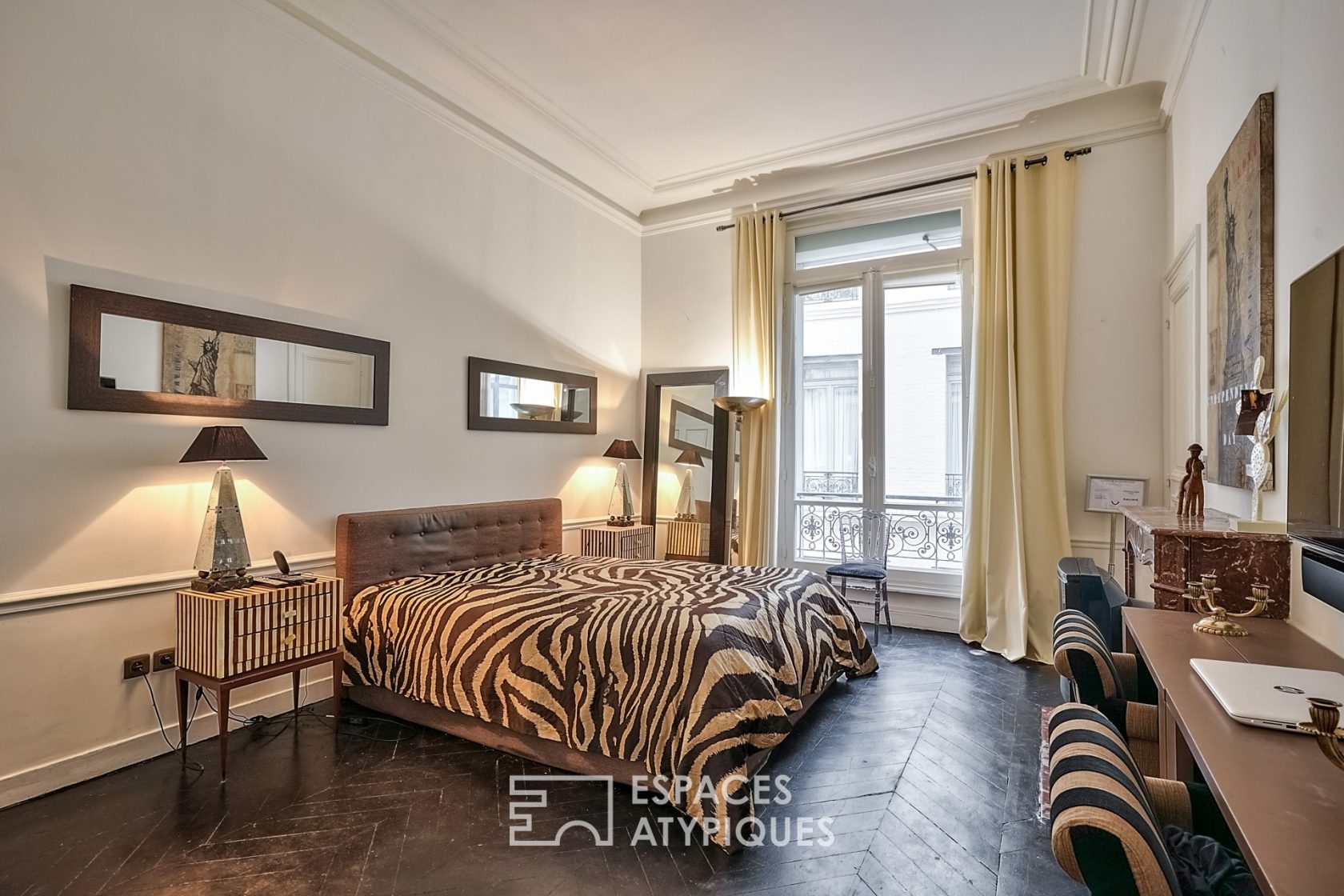 Reception apartment 8