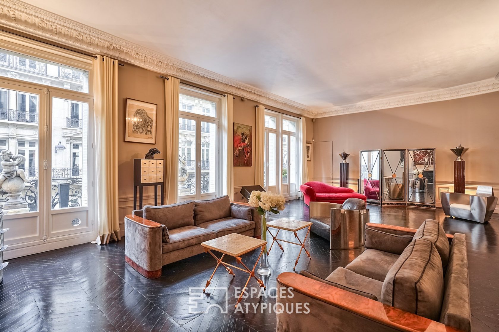 Reception apartment 8