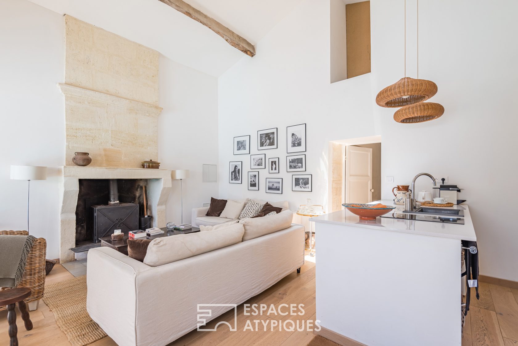 Old renovated priory in Gironde