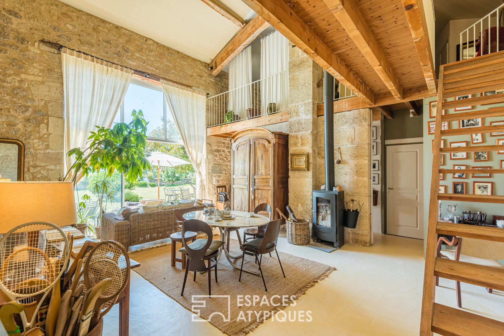 Old renovated priory in Gironde