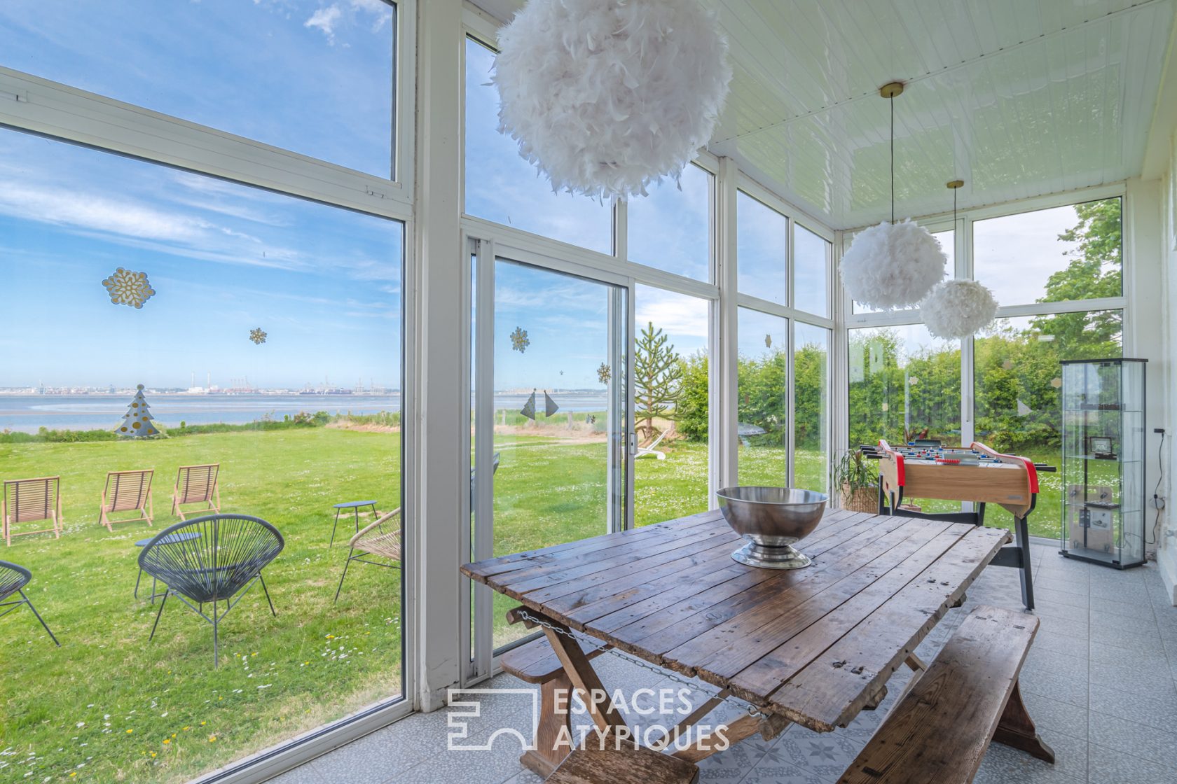 Manoir normand avec vue mer