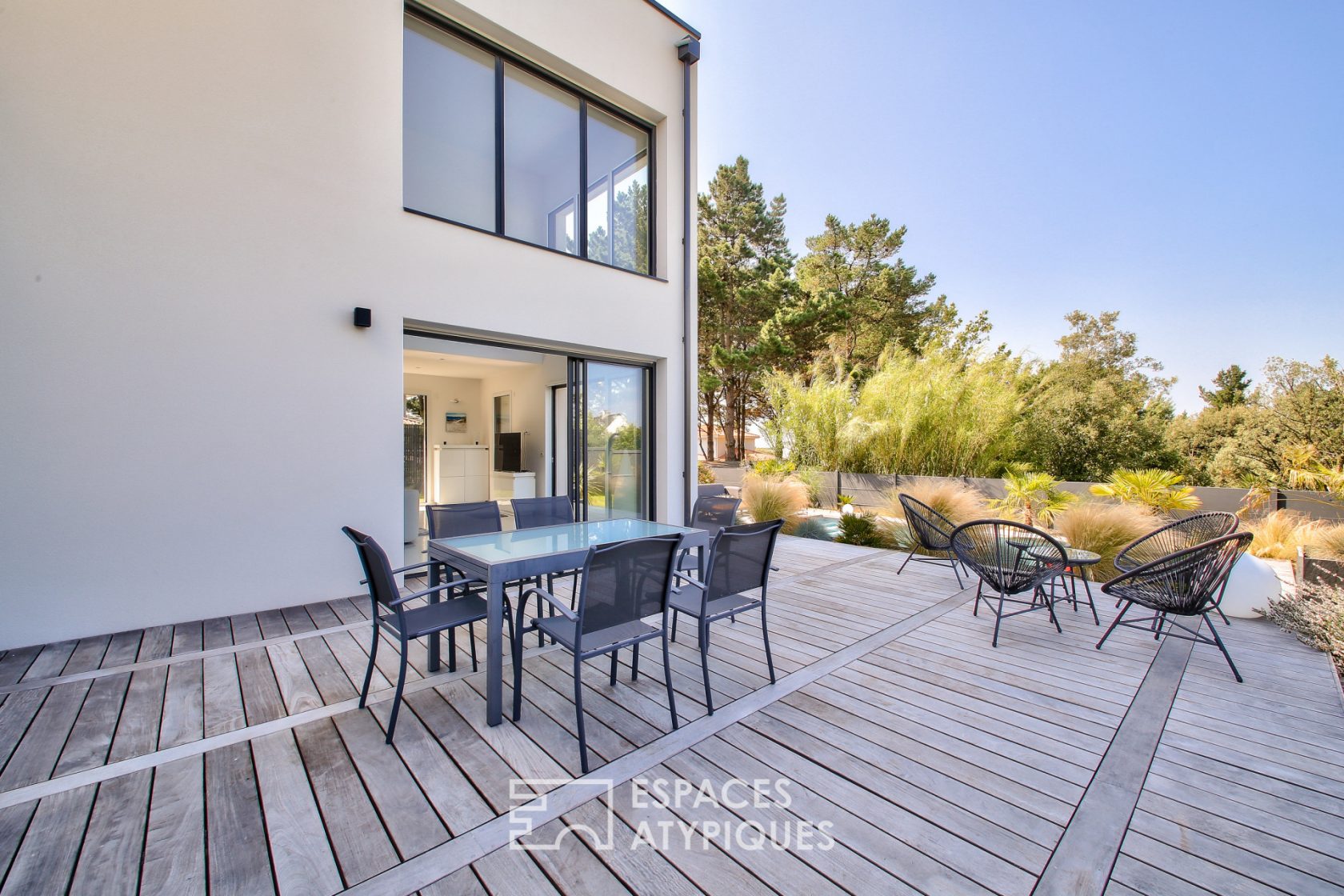 Contemporary villa La baule