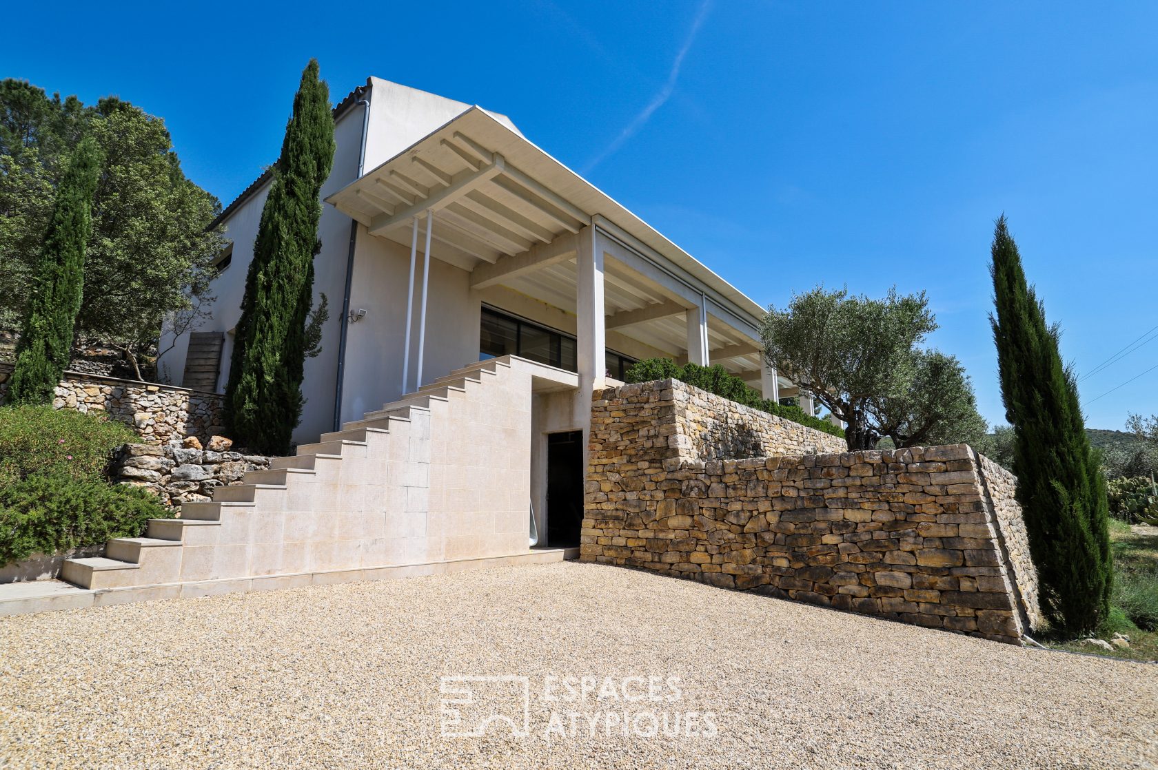 Villa in the Var countryside