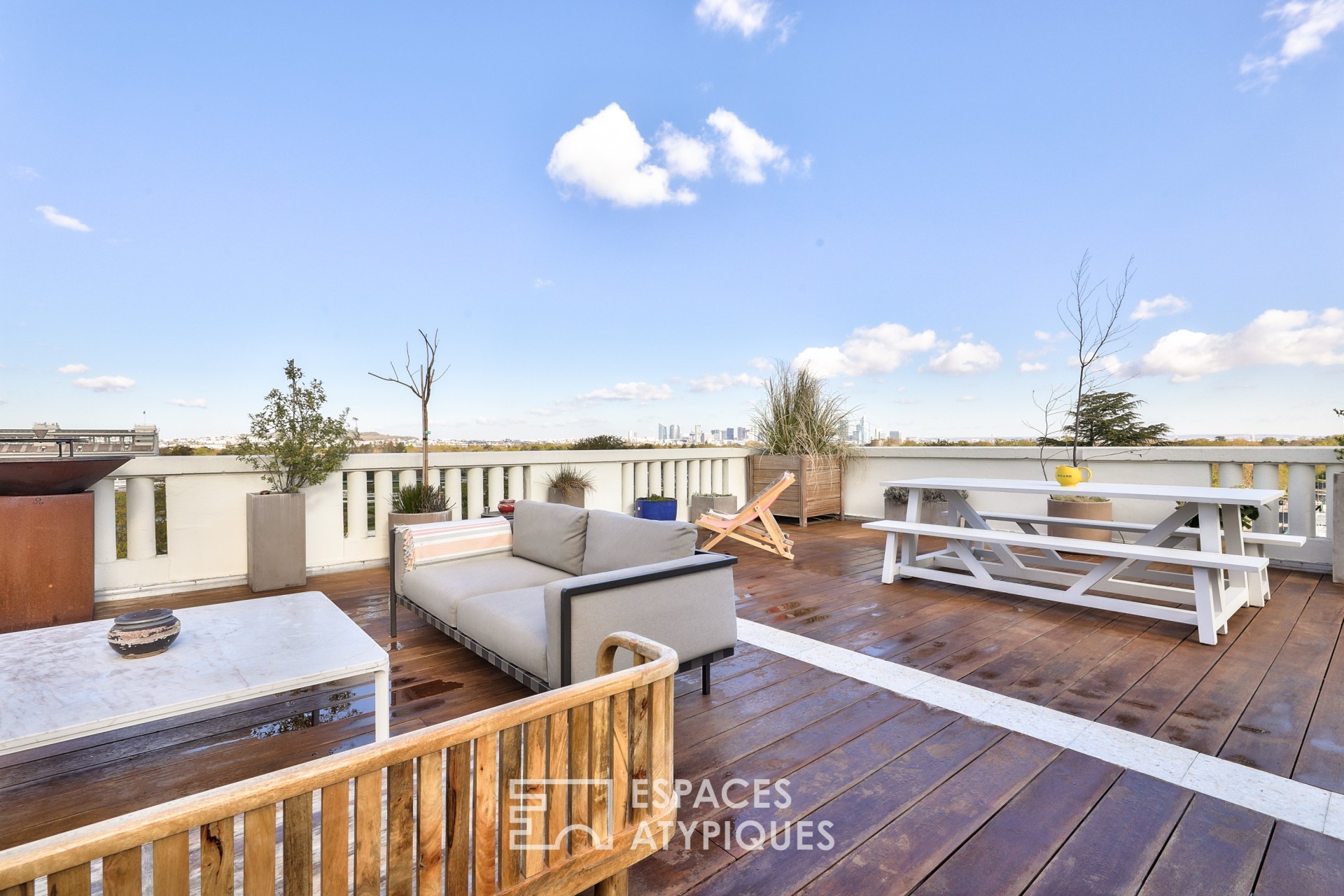 Duplex with Rooftop