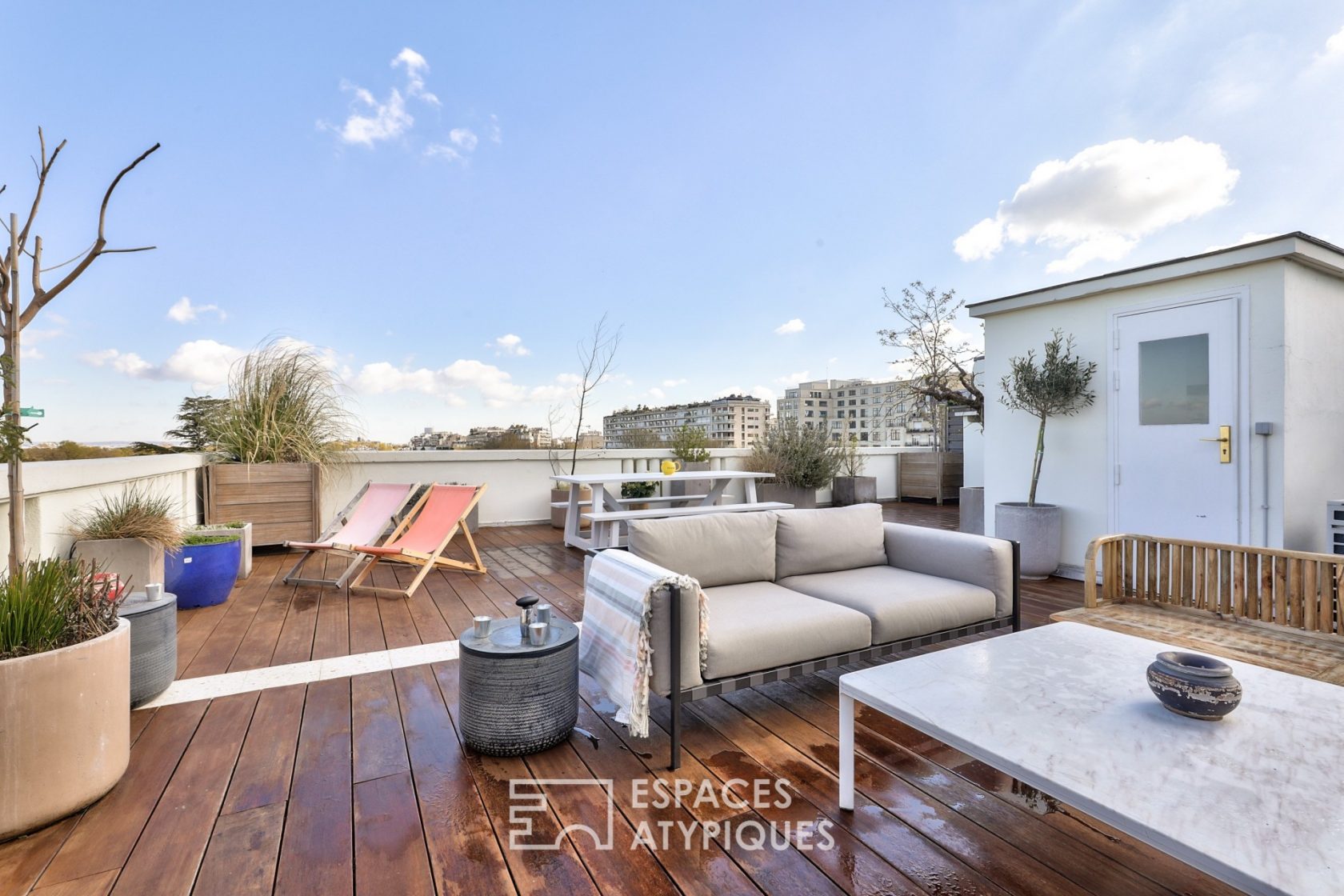 Duplex with Rooftop