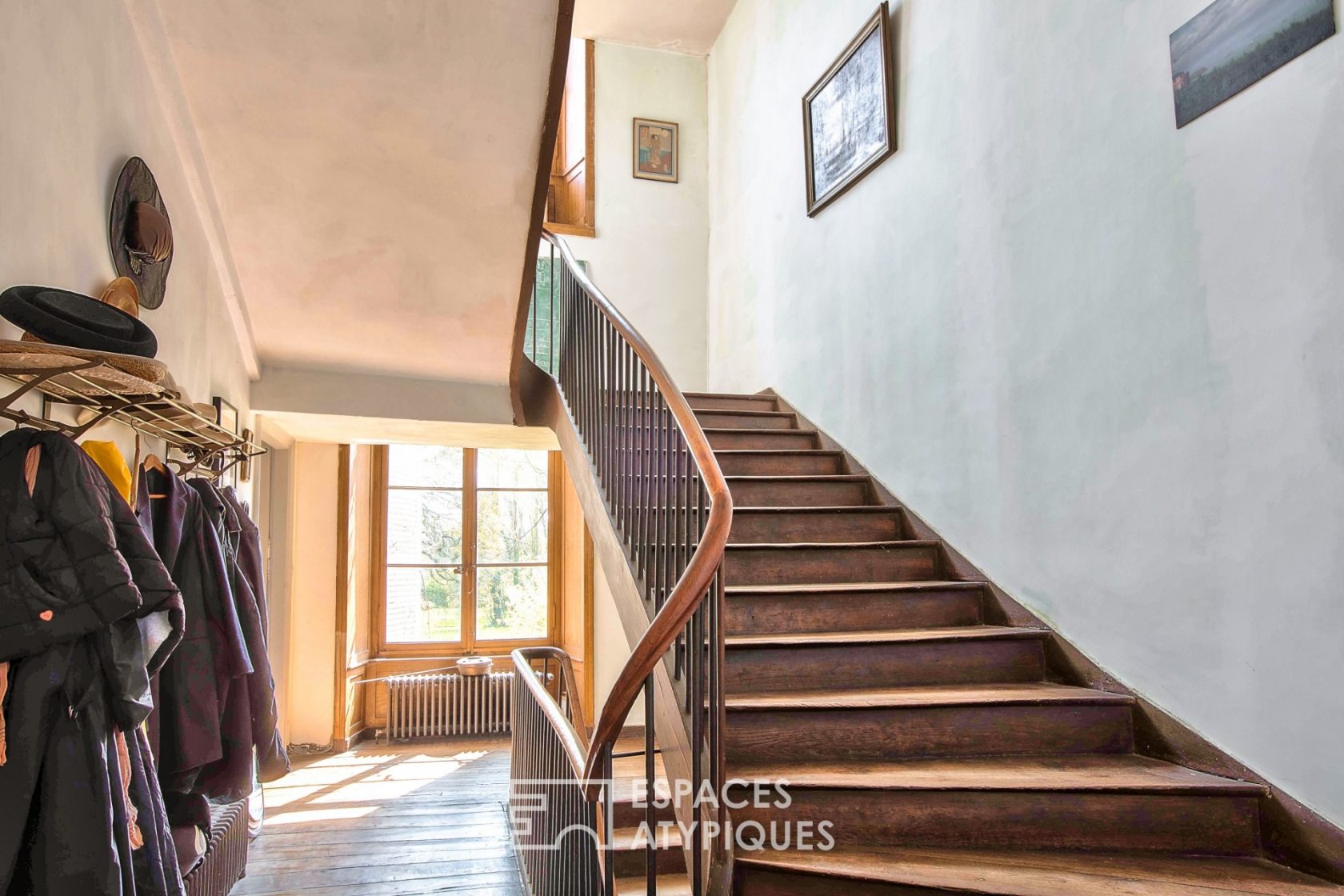Breton Residence
