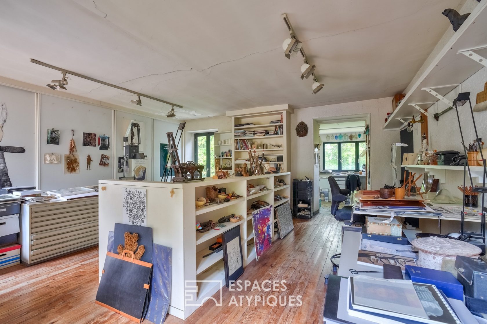 Architect house with artist’s studio