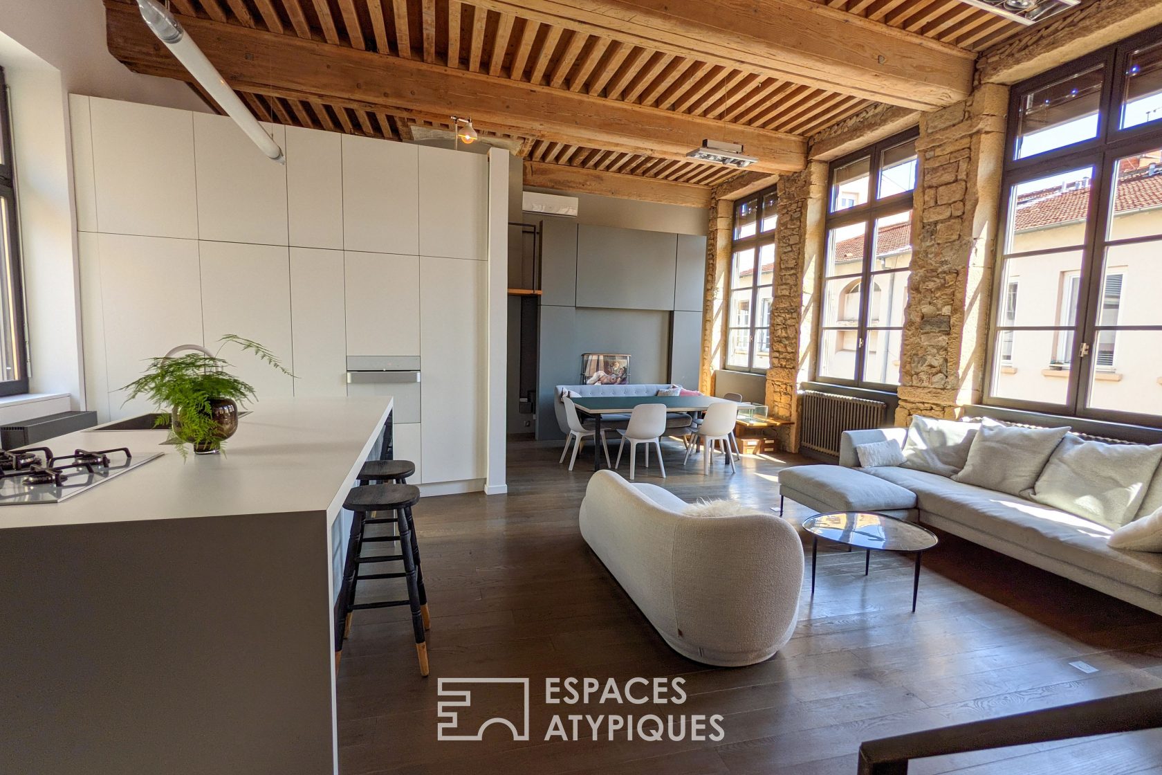 Loft in Lyon renovated by architect