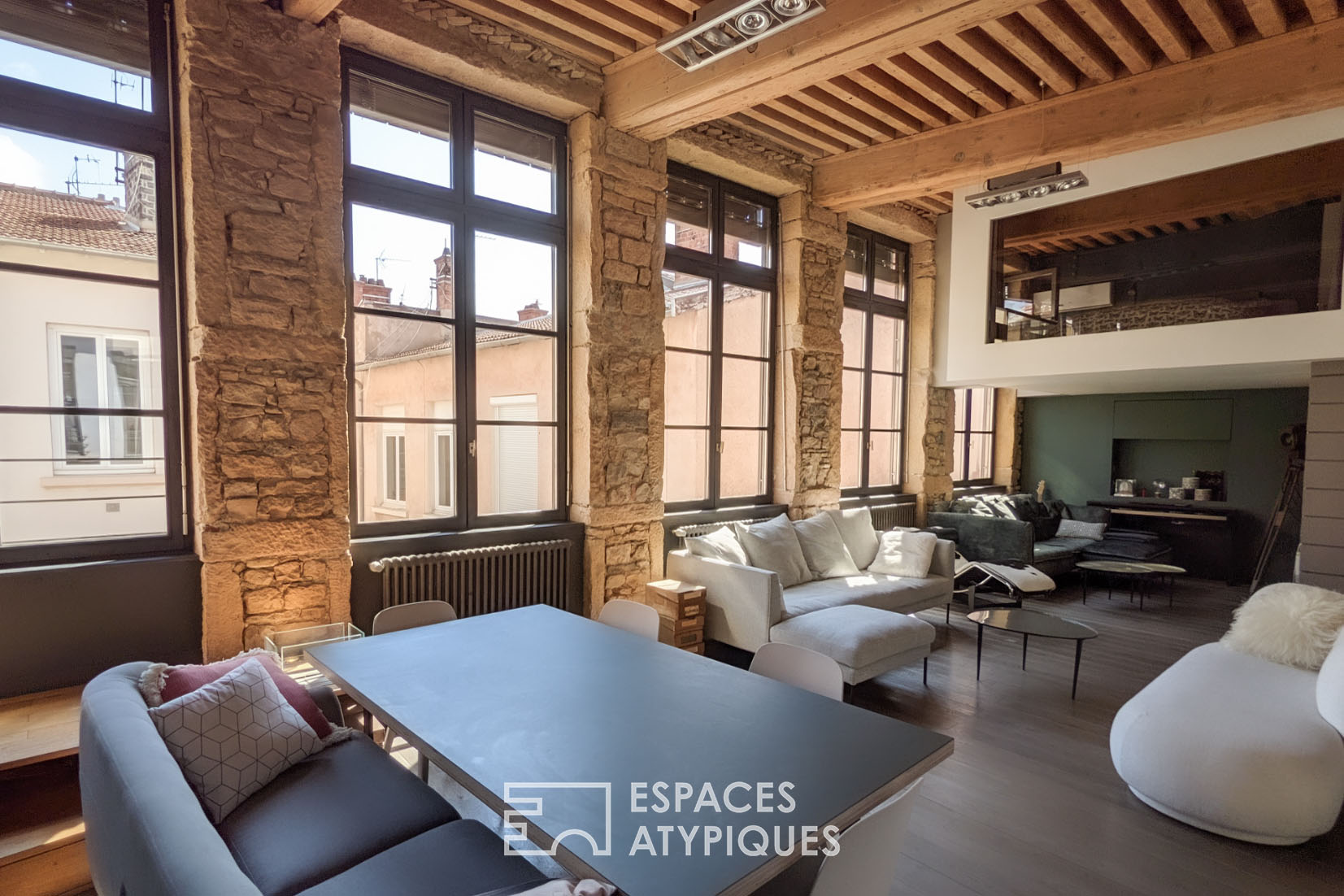 Loft in Lyon renovated by architect