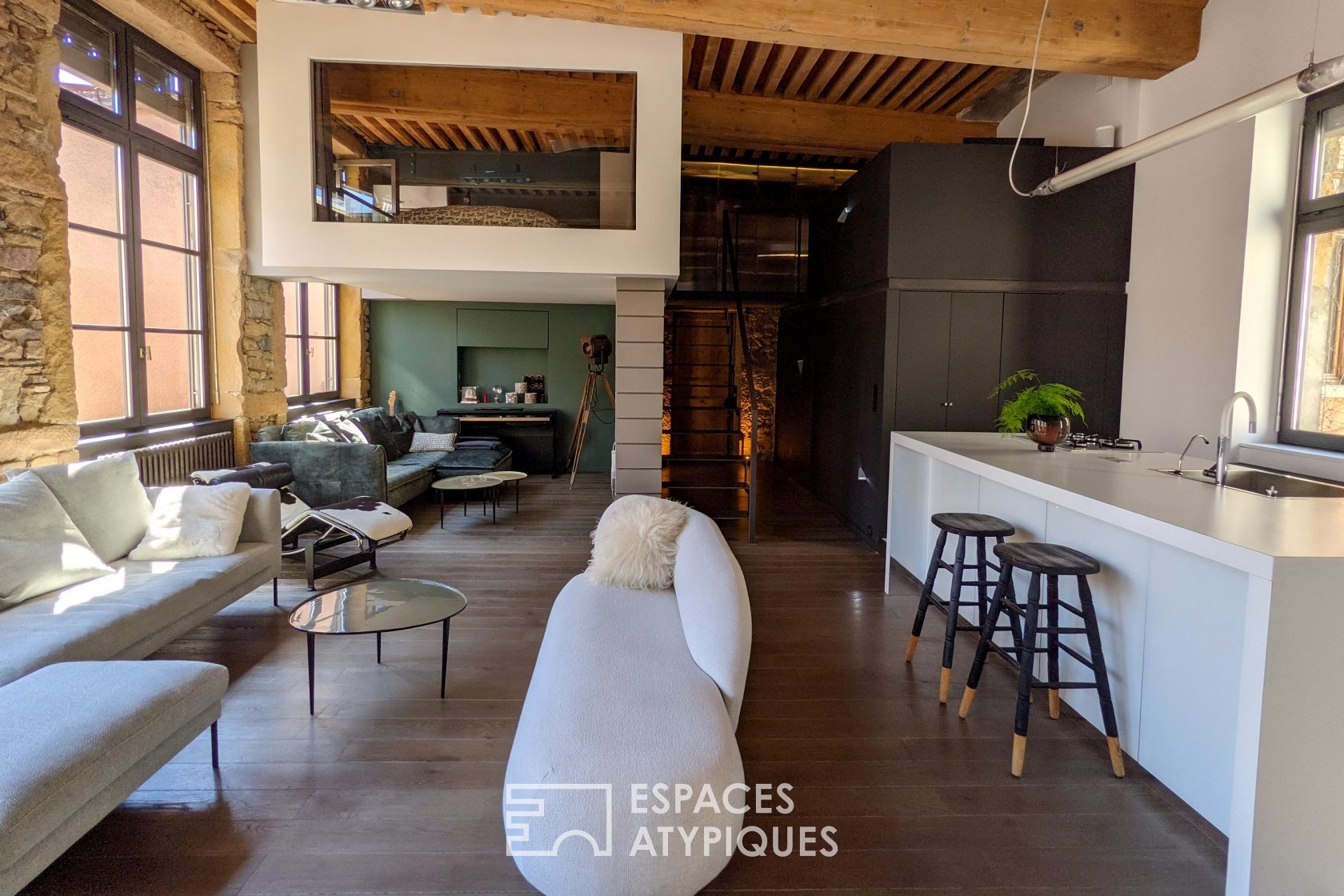 Loft in Lyon renovated by architect