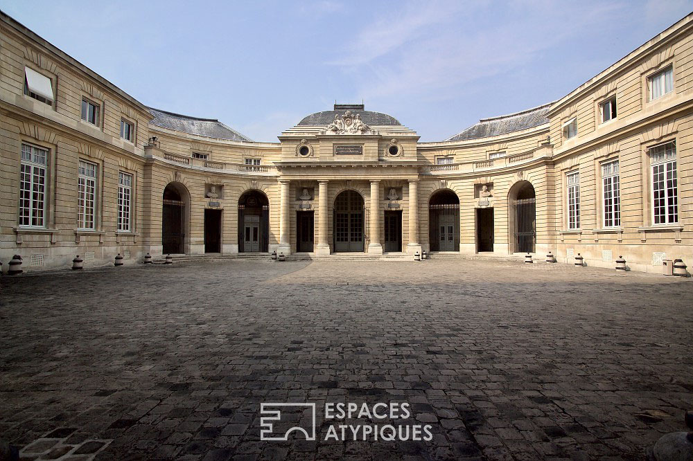 18th century neoclassical palace