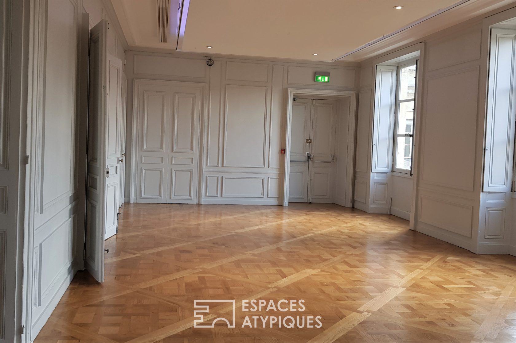 18th century neoclassical palace