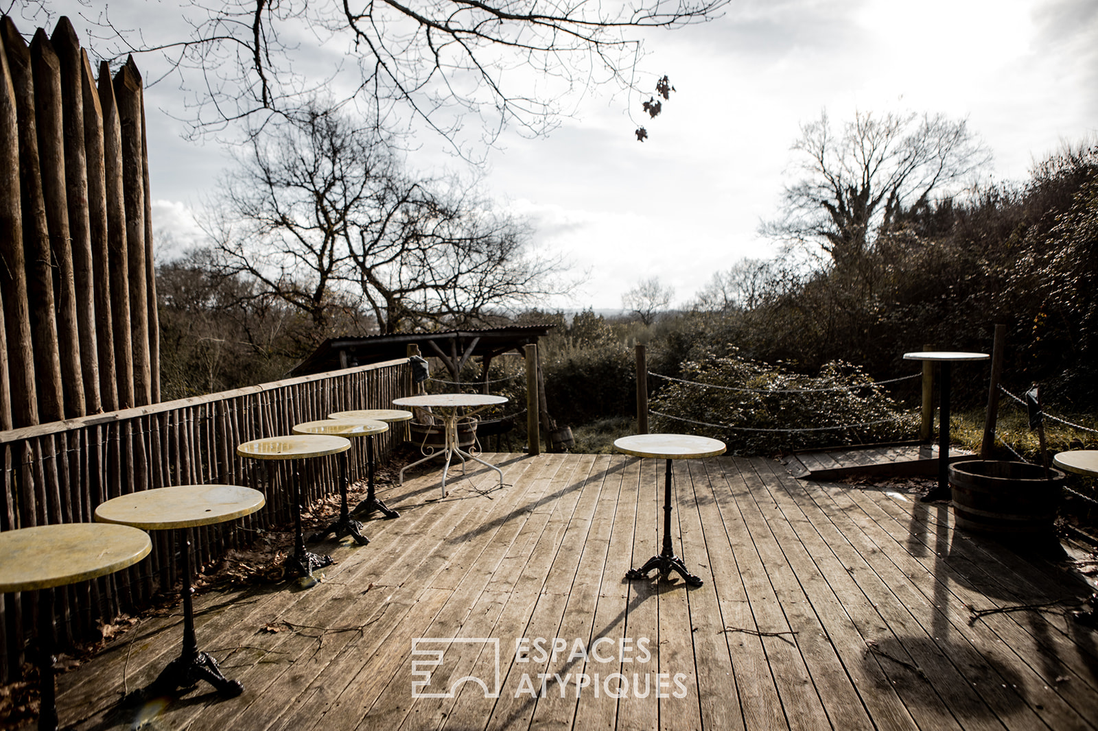 Espace Western ambiance saloon