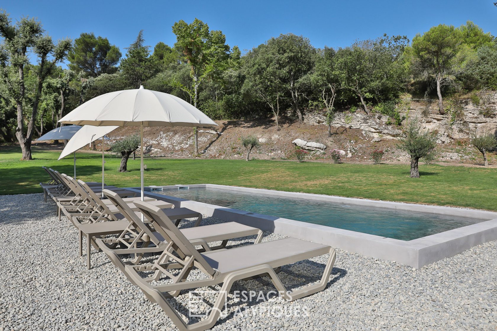 La bastide provençale avec piscine