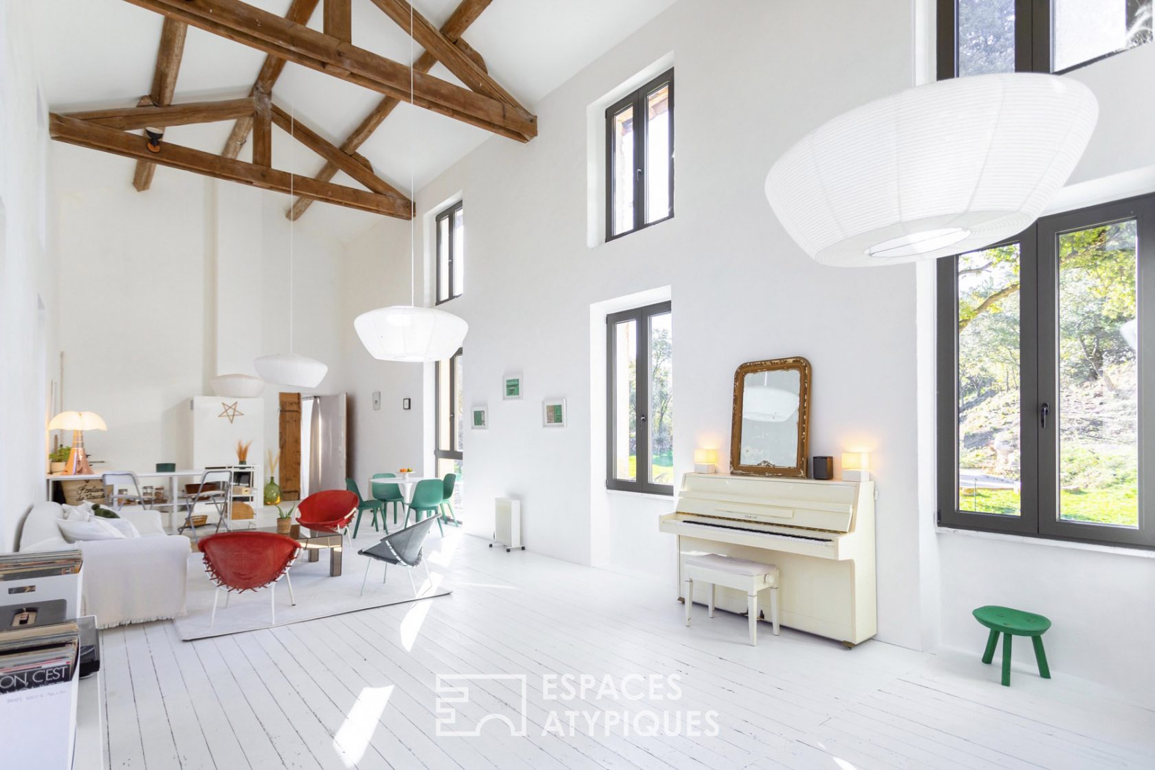 The Provencal bastide with swimming pool
