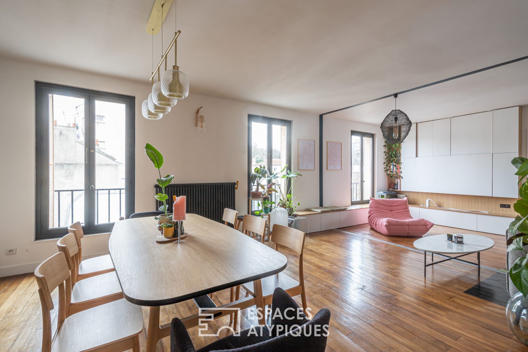 Appartement dans un immeuble des années 30