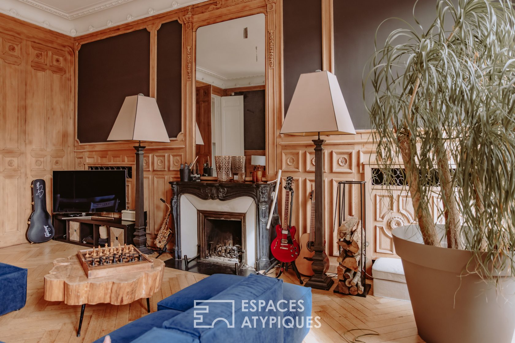 Deco mansion in the center of Nantes