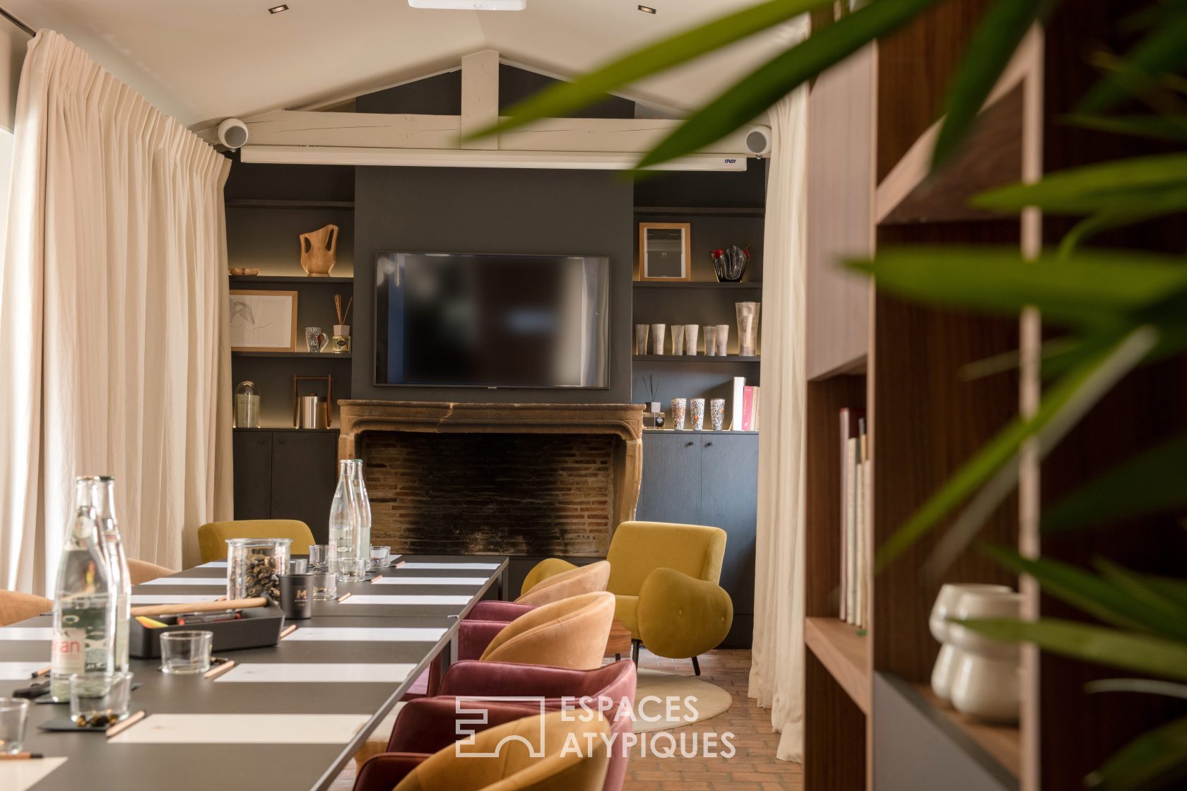 Event space with view on Lyon