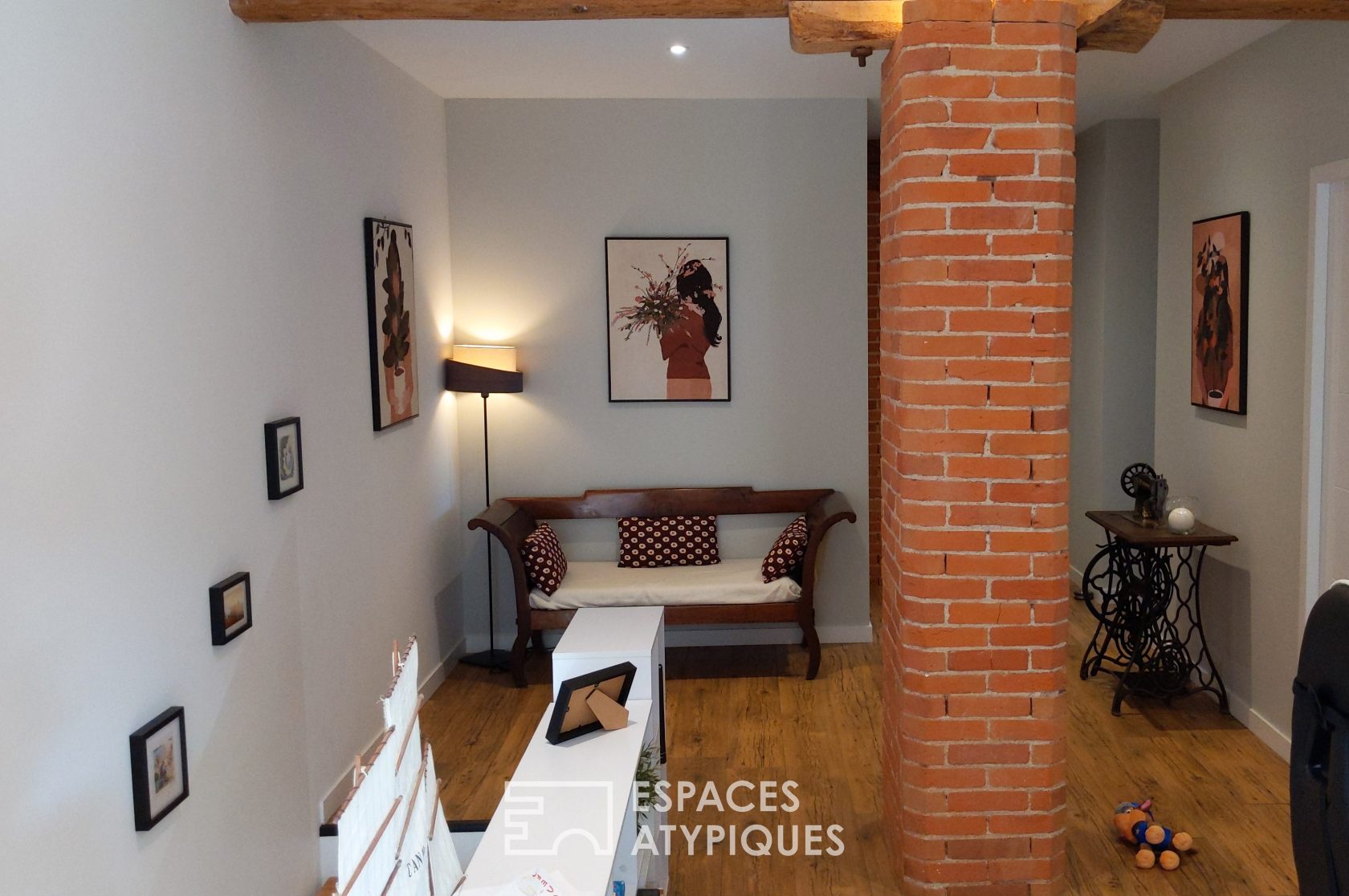 Old barn renovated by an architect