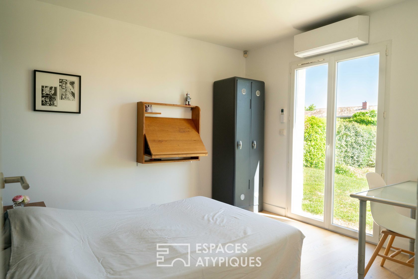The pink studio house