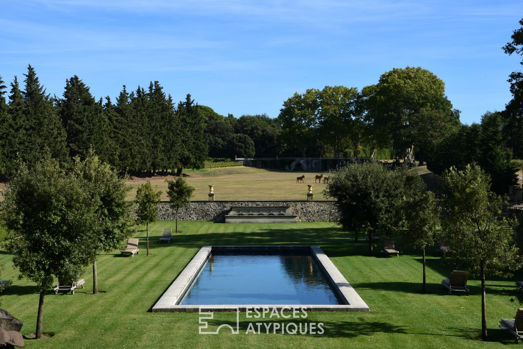 Estate with Tuscan villas