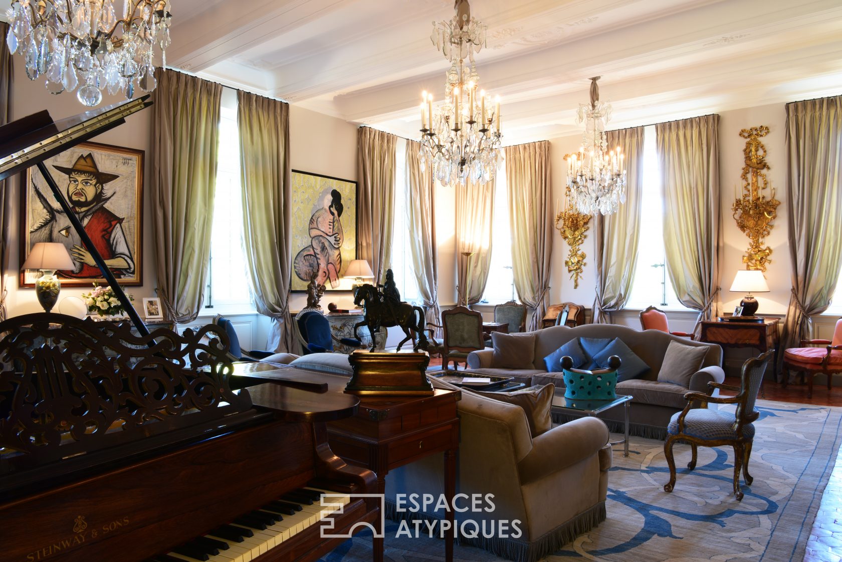 Estate with Tuscan villas