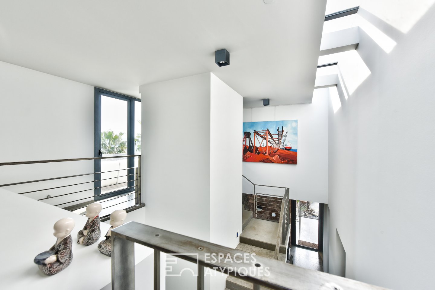 Villa californienne contemporaine avec vue mer