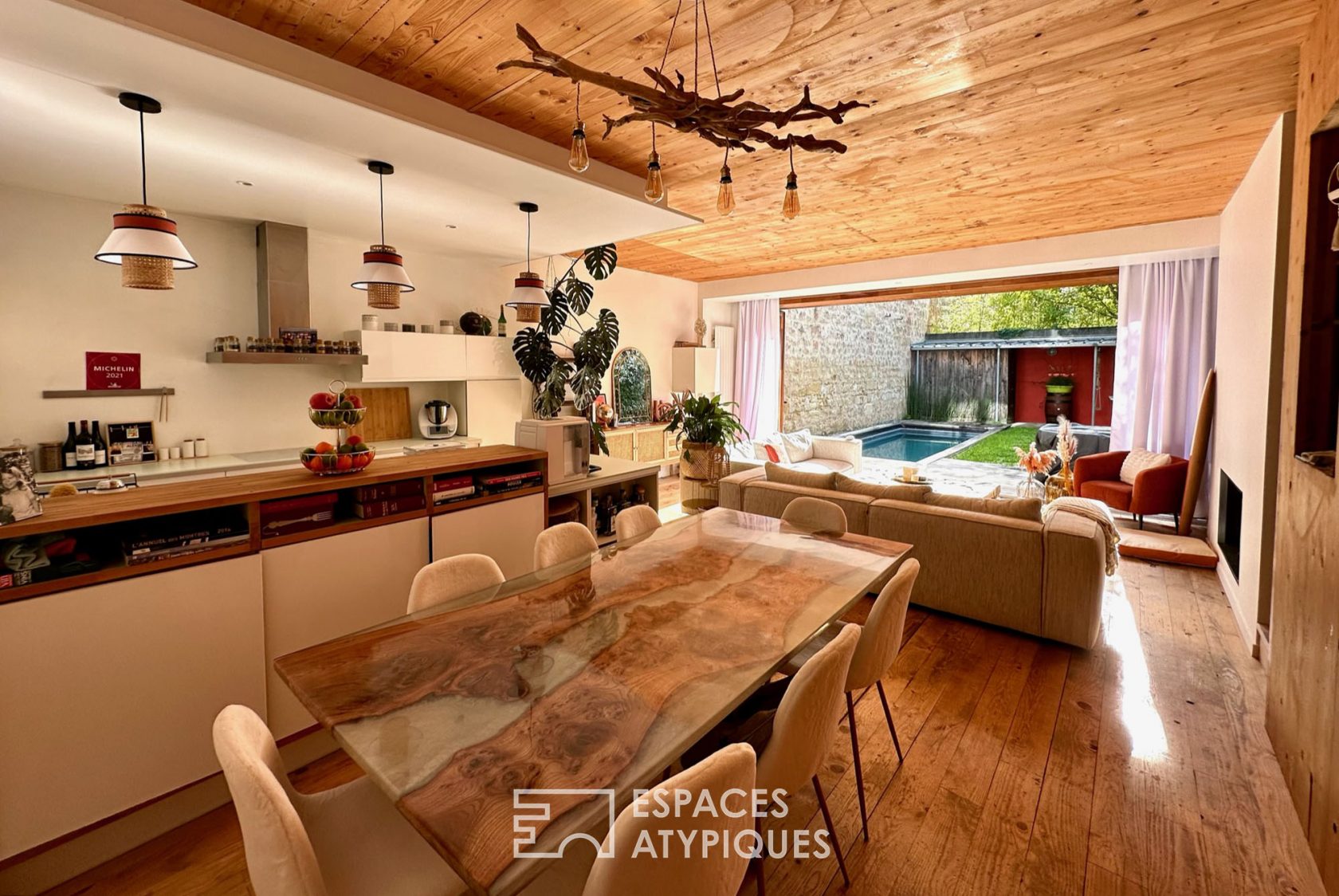 Contemporary architect loft with patio