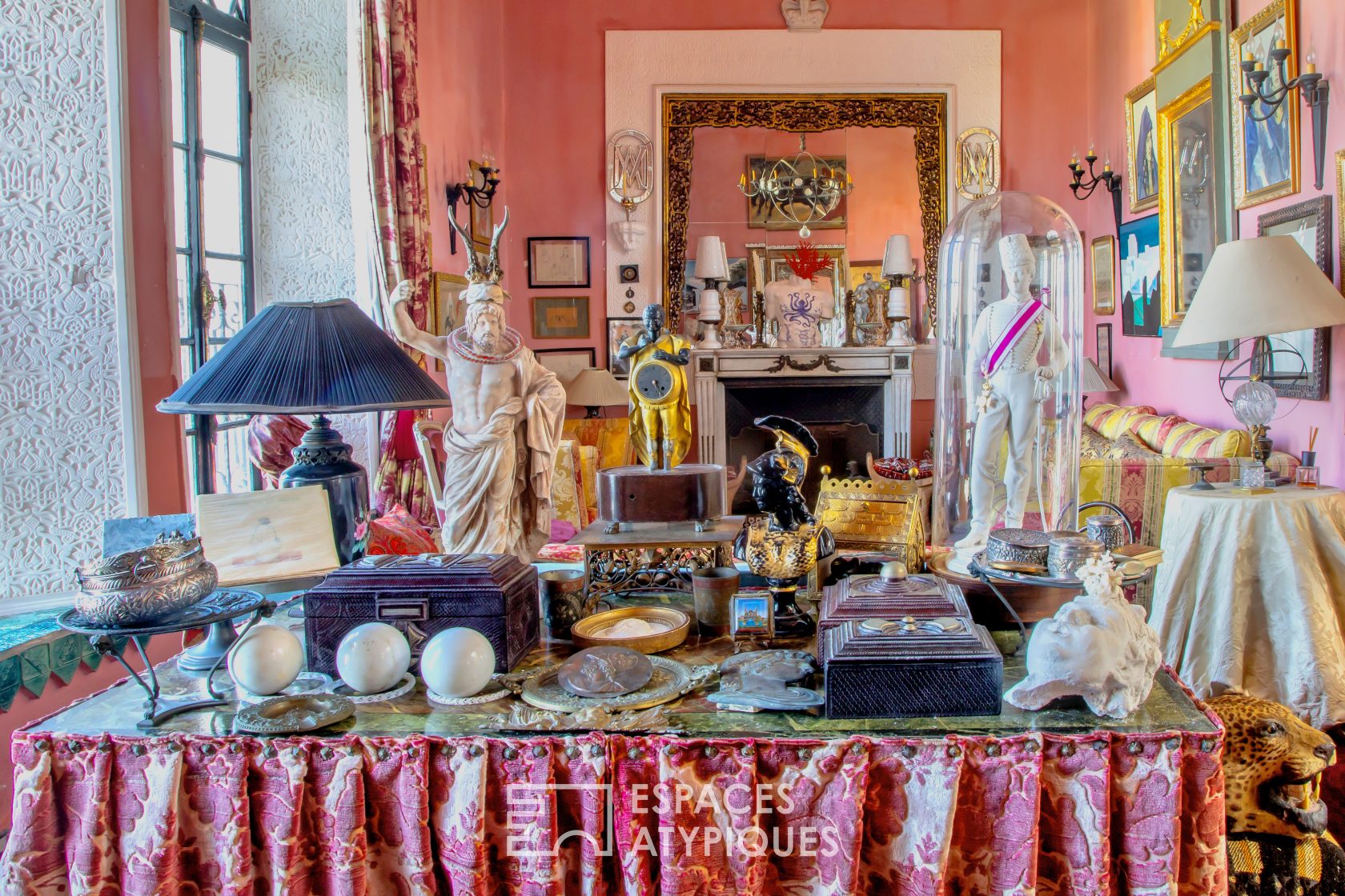 Colorful Moroccan riad