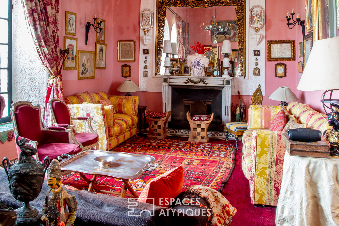 Colorful Moroccan riad